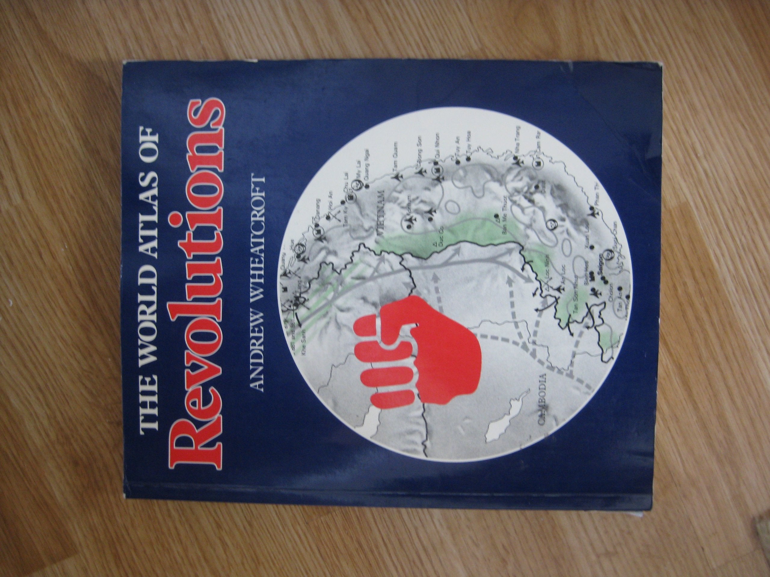 World Atlas of Revolutions Books