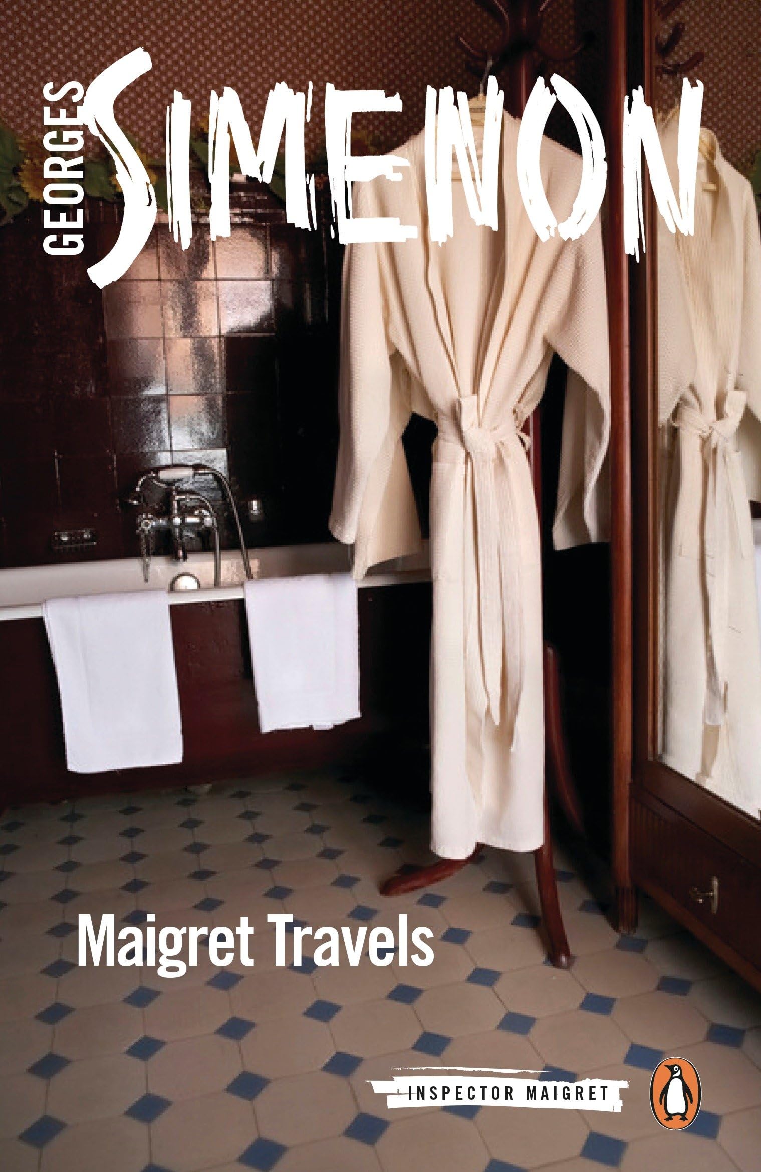 Maigret Travels: Inspector Maigret #51 Classics