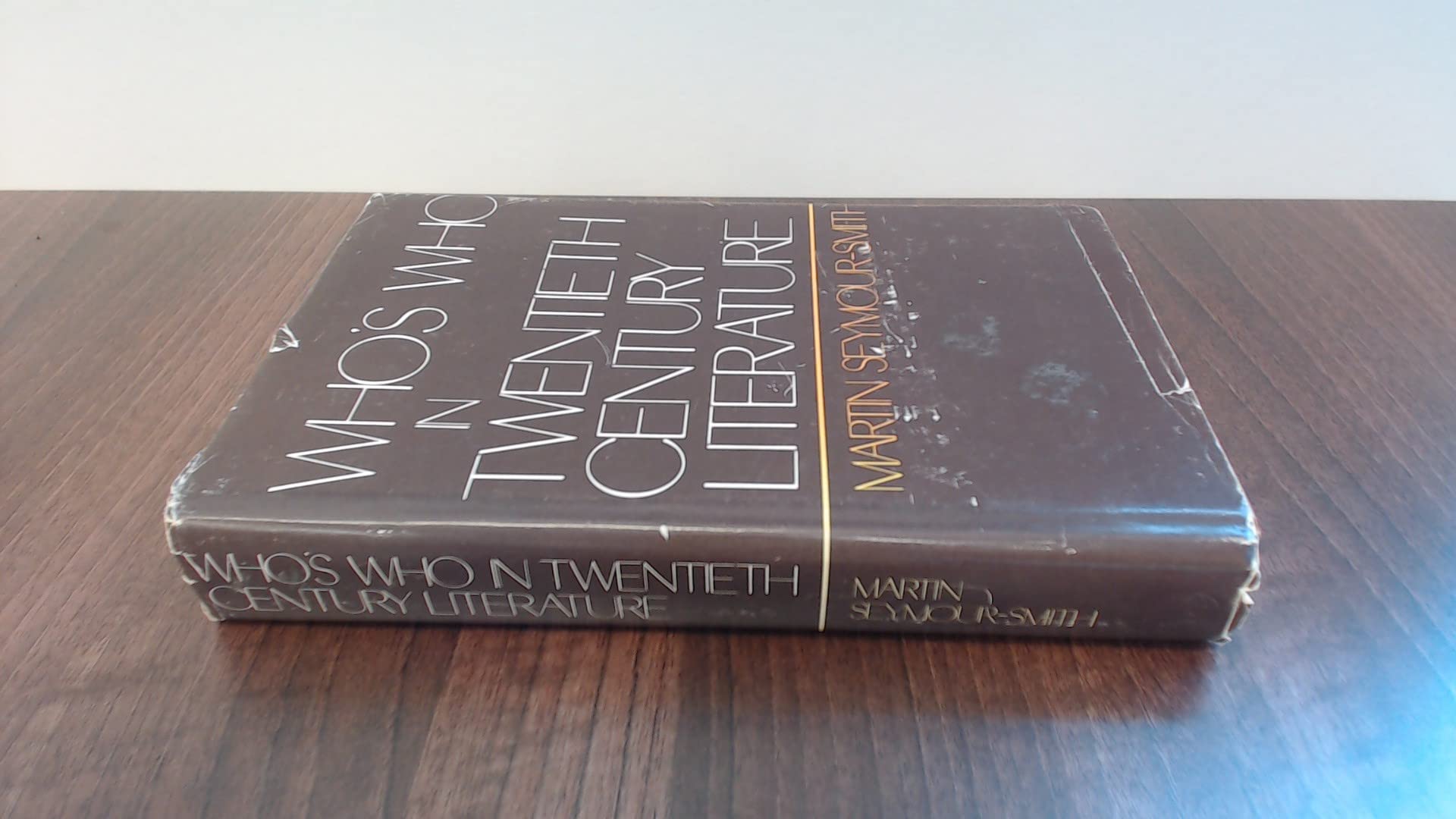Who's Who in Twentieth Century Literature Contemporary literature