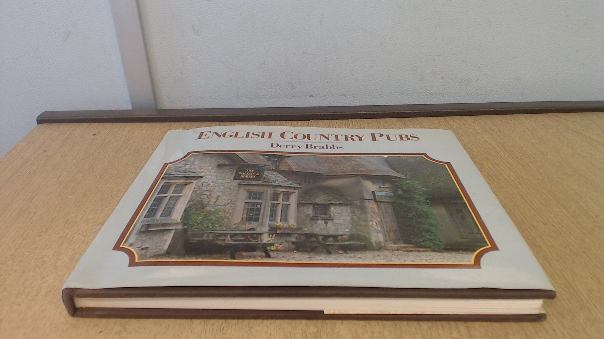 English Country Pubs (Country S.) Architecture