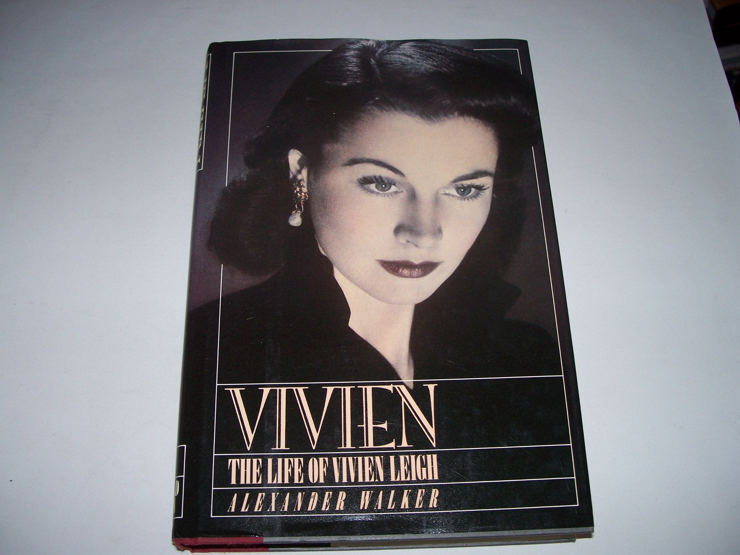 Vivien: Life of Vivien Leigh Art & Literature
