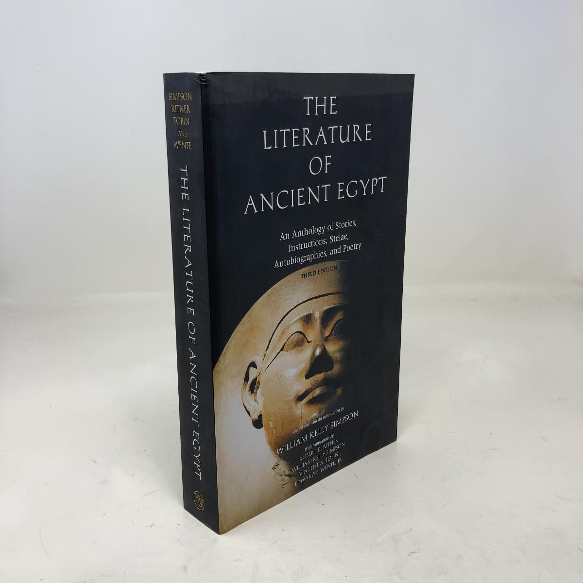 The Literature of Ancient Egypt: An Anthology of Stories, Instructions, Stelae, Autobiographies, and Poetry Social Sciences