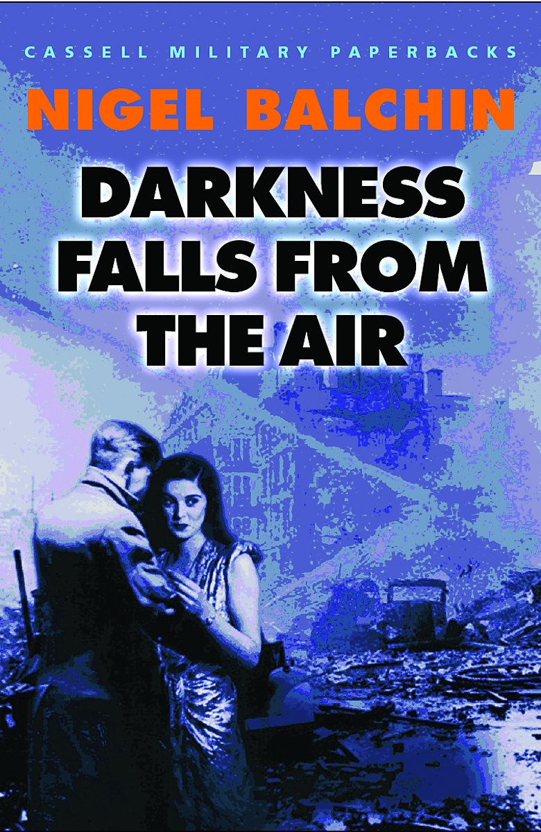 Darkness Falls from the Air (Cassell Military Paperba) Contemporary literature