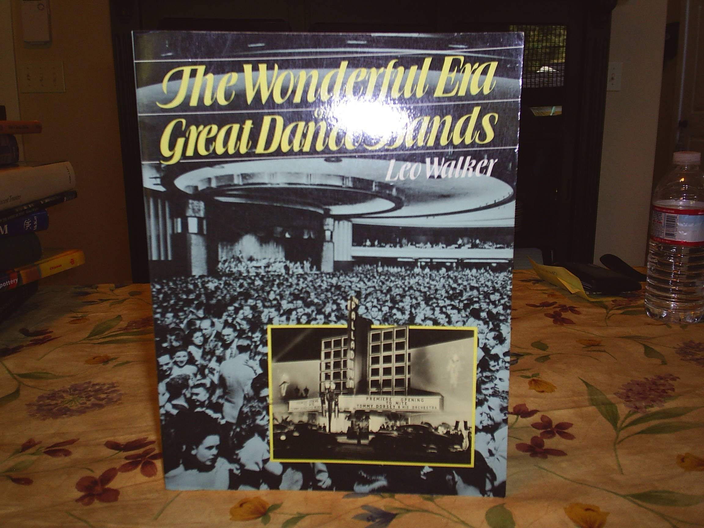 The Wonderful Era Of The Great Dance Bands (Da Capo Paperback) Arts & Music