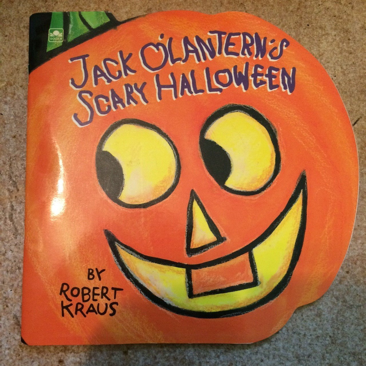 Jack O'lantern's Scary Halloween (Golden Books) Non-fiction