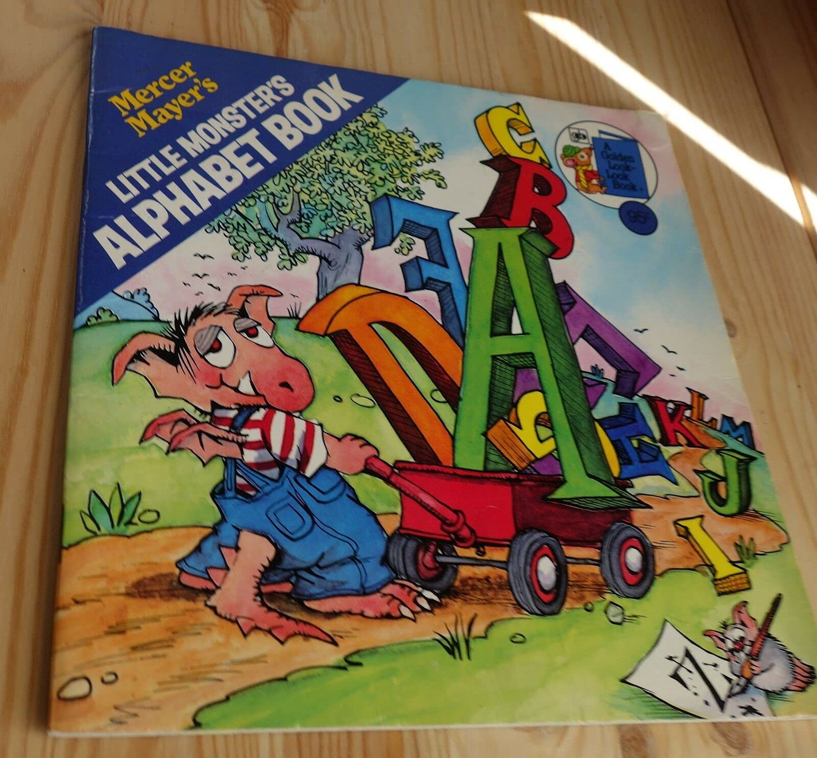Little monster's alphabet book (A Golden look-look book) Books
