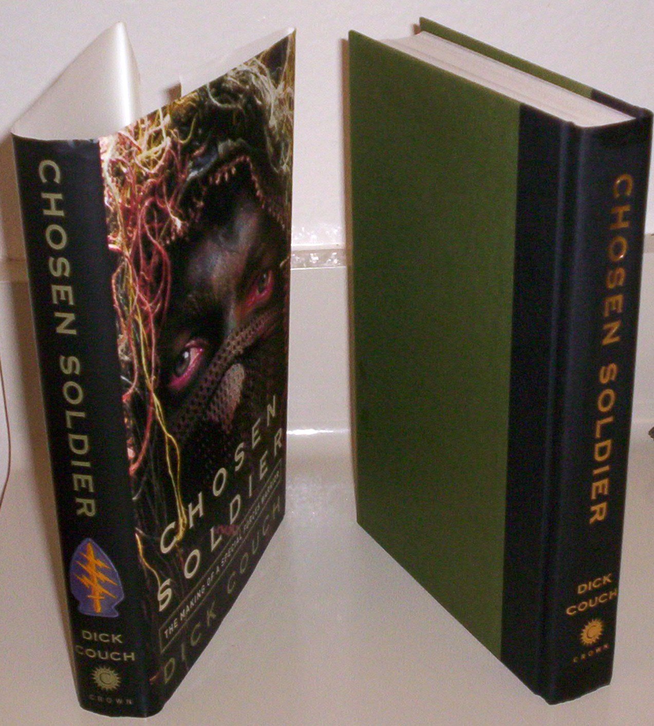 Chosen Soldier: The Making of a Special Forces Warrior Politics & History