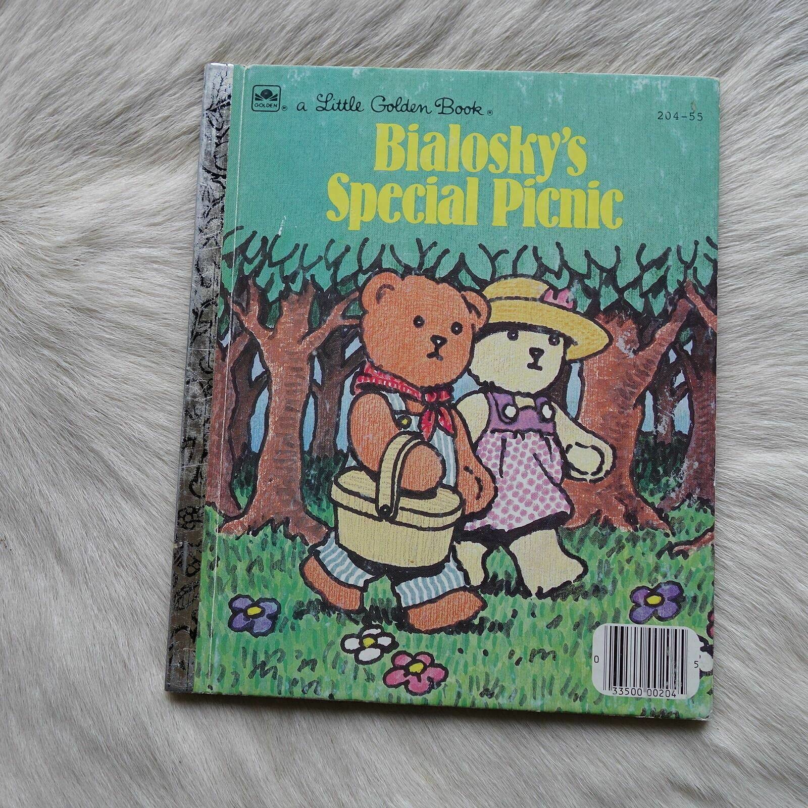 Bialosky's special picnic (A Little golden book) Books