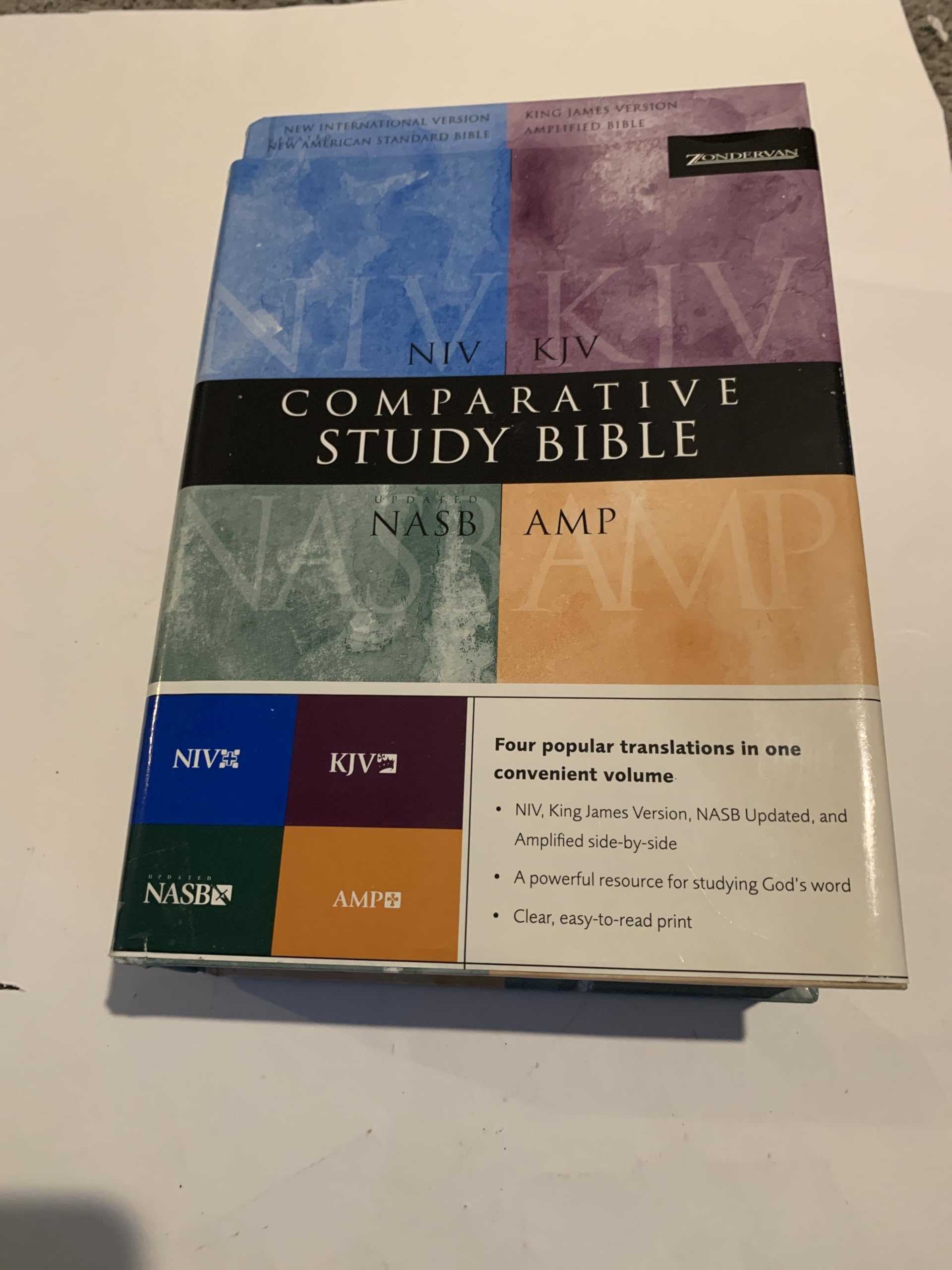 Comparative Study Bible: New International Version/Amplified Version/King James Version/Updated New American Standard Bible Religion & Esotericism