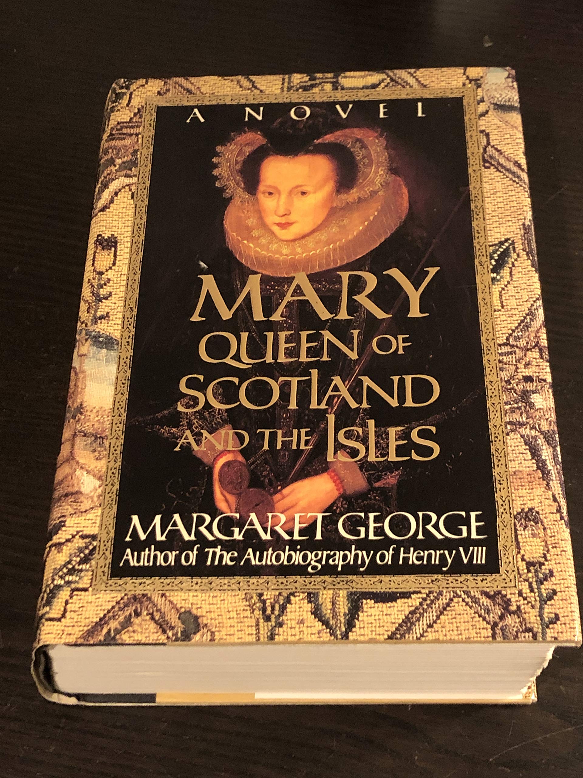 Mary Queen of Scotland and the Isles: A Novel Historical Fiction