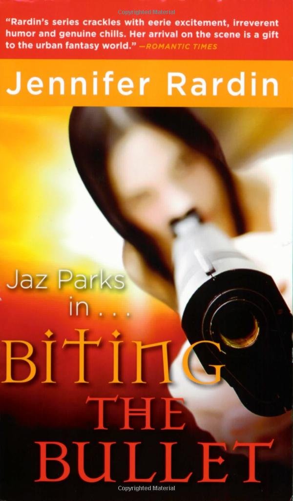 Biting the Bullet (Jaz Parks, 3, Band 3) Horror & Mystery