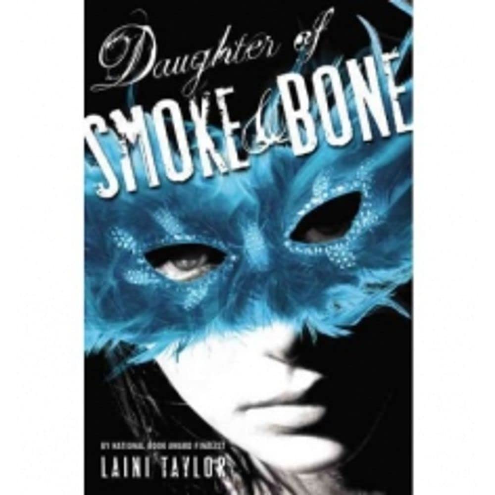 Daughter of Smoke & Bone (Daughter of Smoke & Bone, 1) Fiction