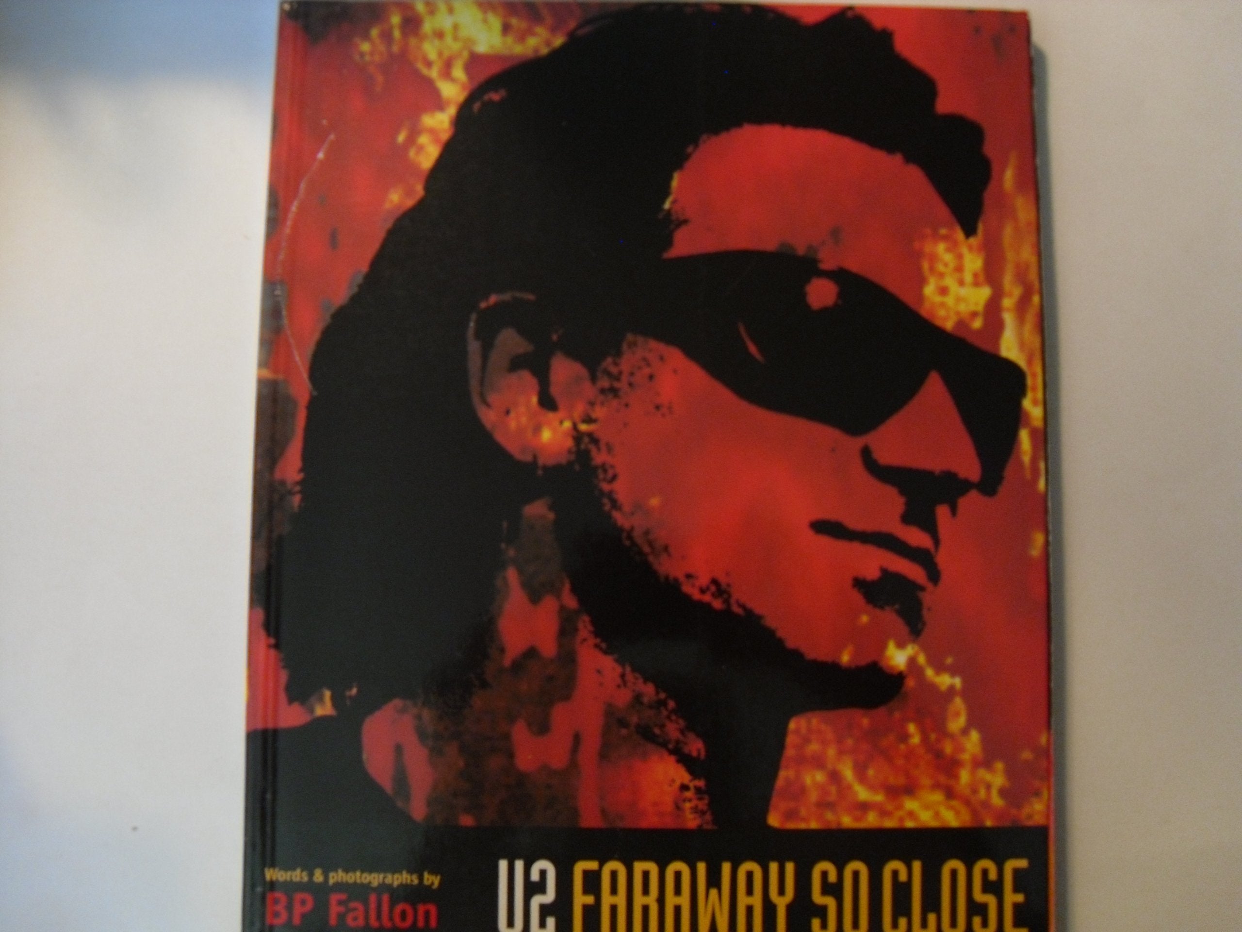Product Image: U2: Faraway So Close