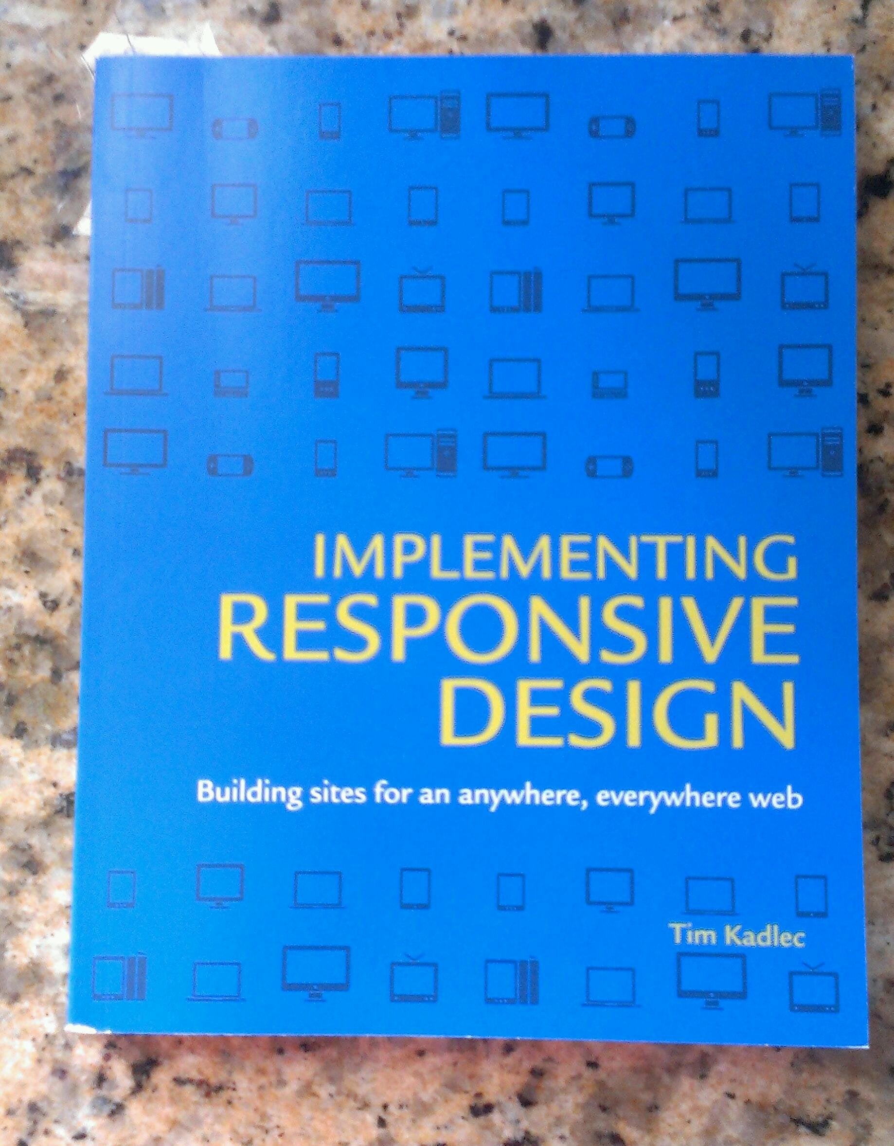 Kadlec, T: IMPLEMENTING RESPONSIVE DESIGN Computer Science Books