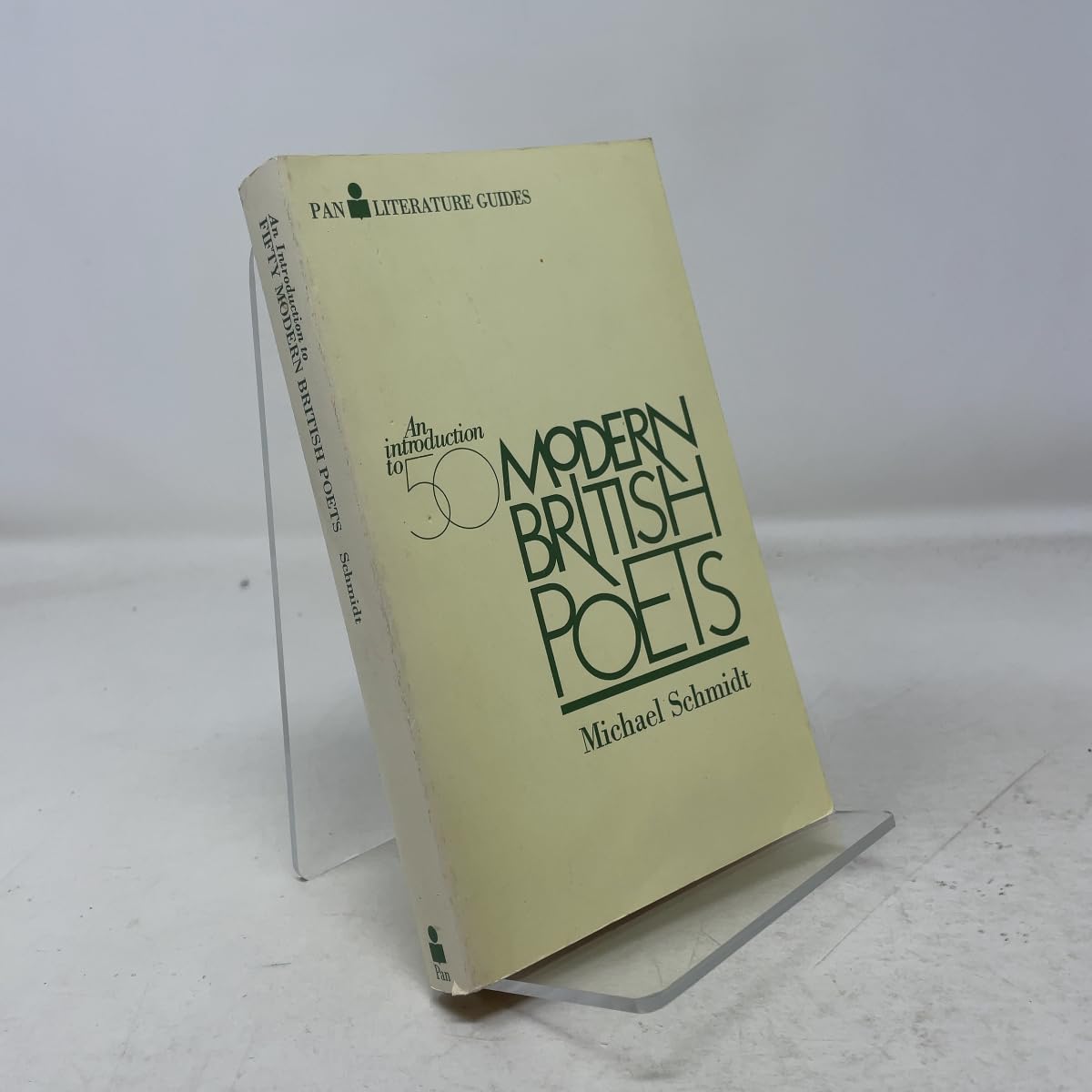 An Introduction to Fifty Modern British Poets (Pan literature guides) Books