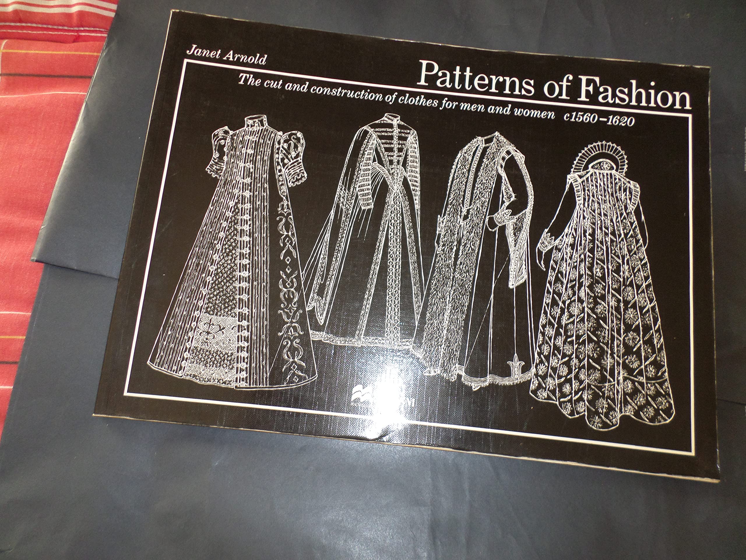 Patterns of Fashion: C1560-1620 Film, Art & Culture
