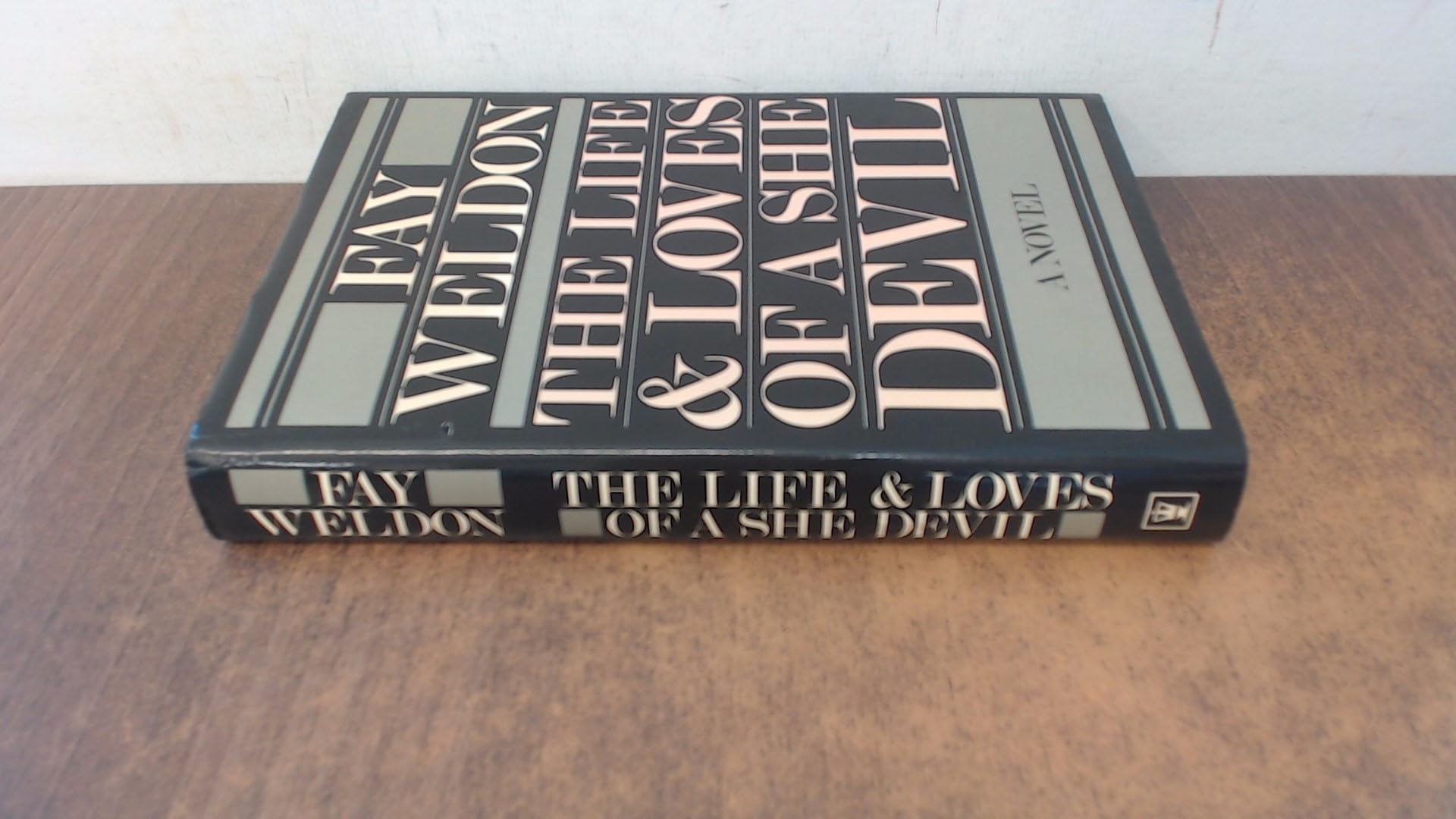 The Life and Loves of a She-devil Contemporary literature