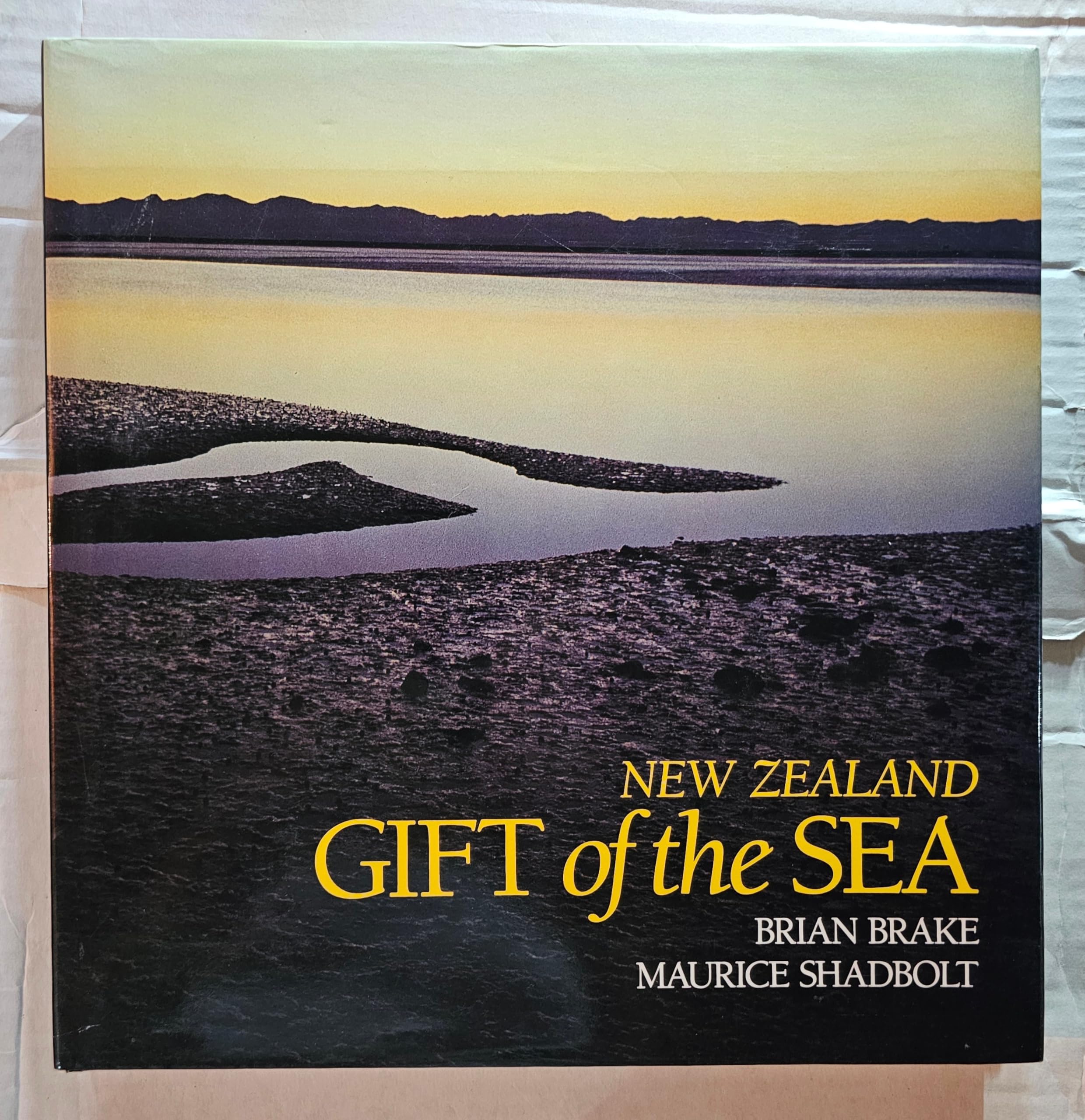 New Zealand: Gift of the Sea Leisure, Home & Garden