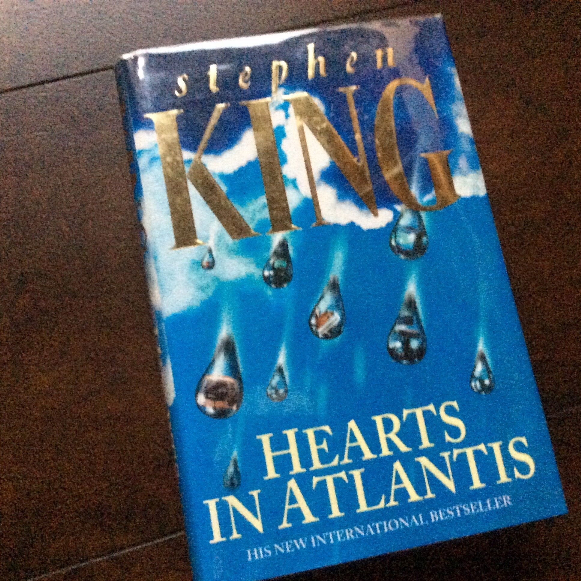 Hearts in Atlantis Contemporary literature Books