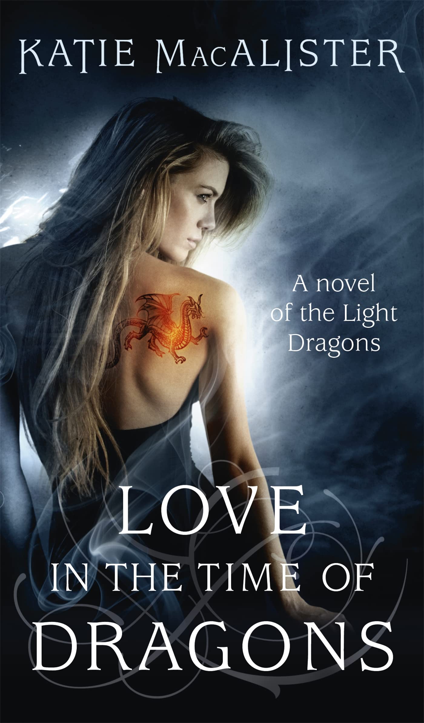 Love in the Time of Dragons: A novel of the Light Dragons Contemporary literature