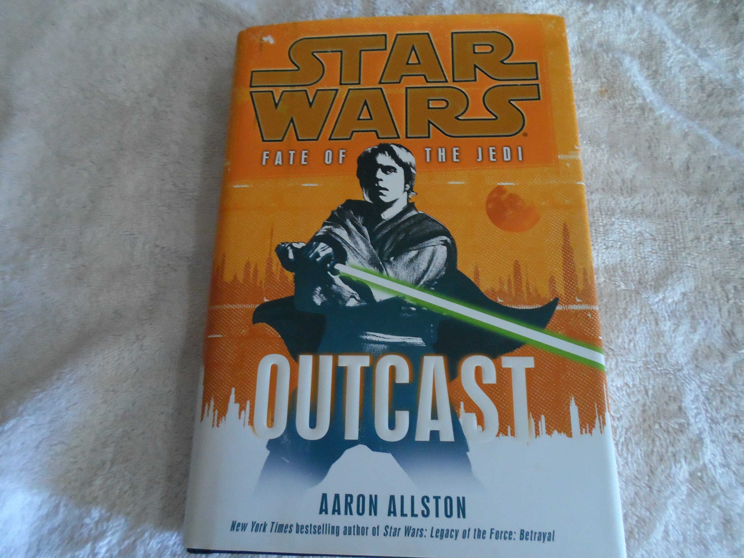 Outcast (Star Wars: Fate of the Jedi, Band 1) Action & Adventure