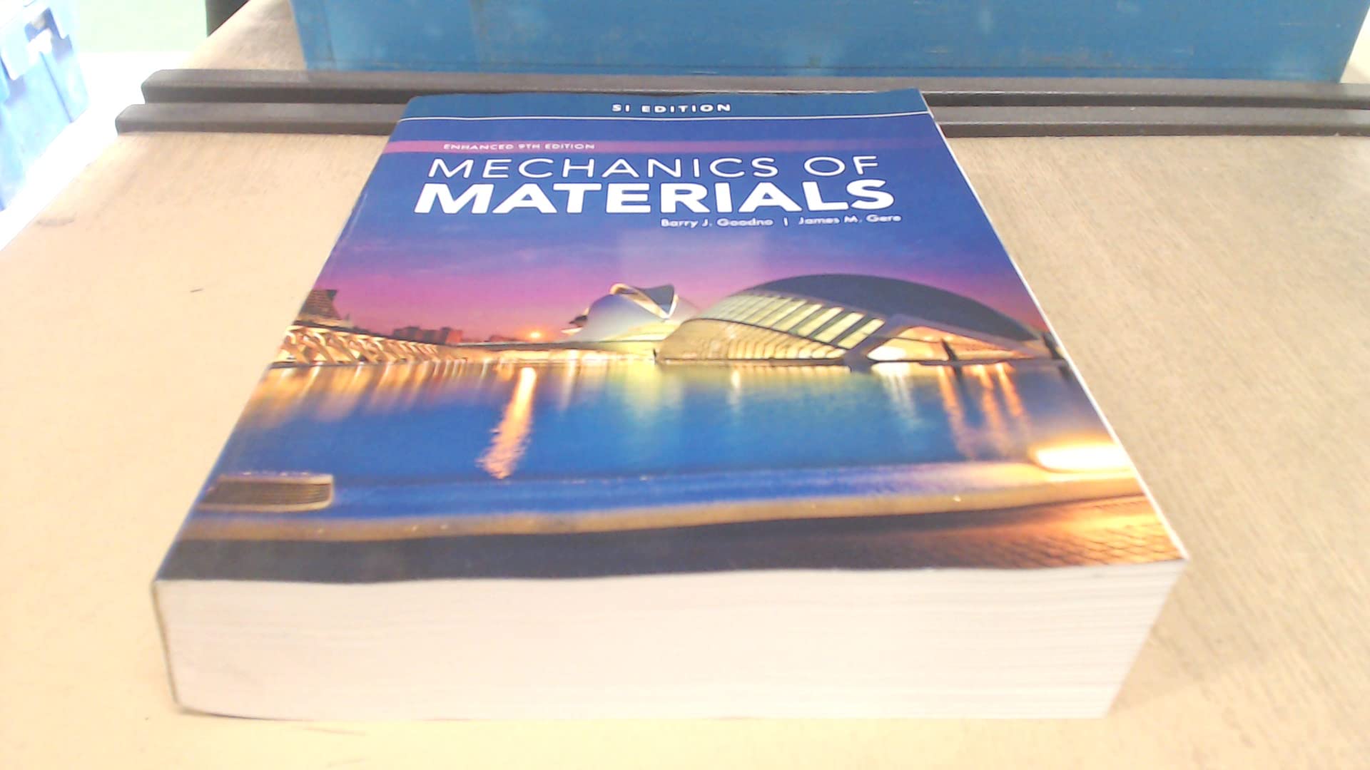 Mechanics of Materials, Enhanced, SI Edition Business & Technology