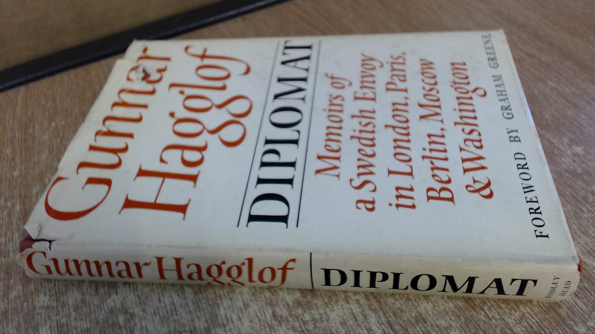 Diplomat: Memoirs of a Swedish Envoy in London, Paris, Berlin, Moscow, Washington book