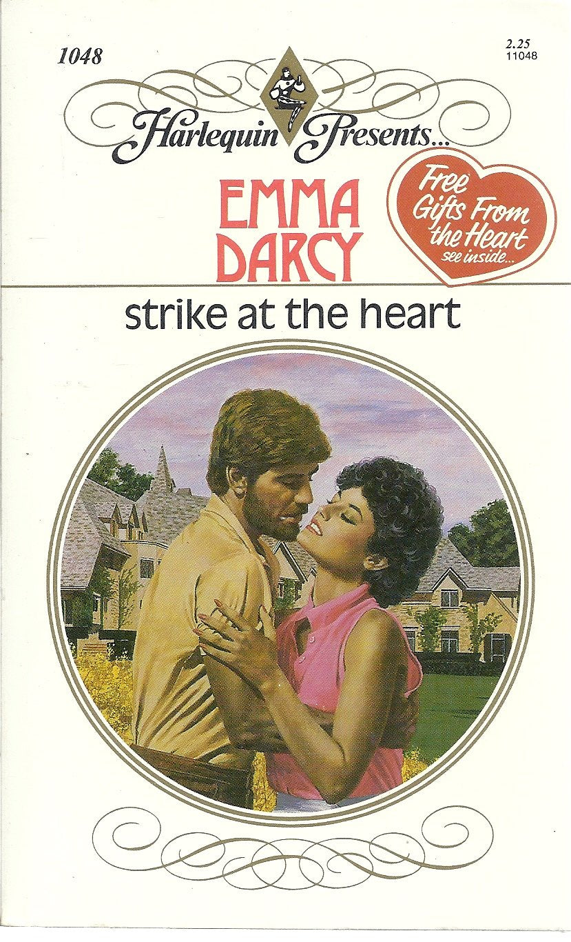 Strike at the Heart (Harlequin Presents, Band 1048) Books