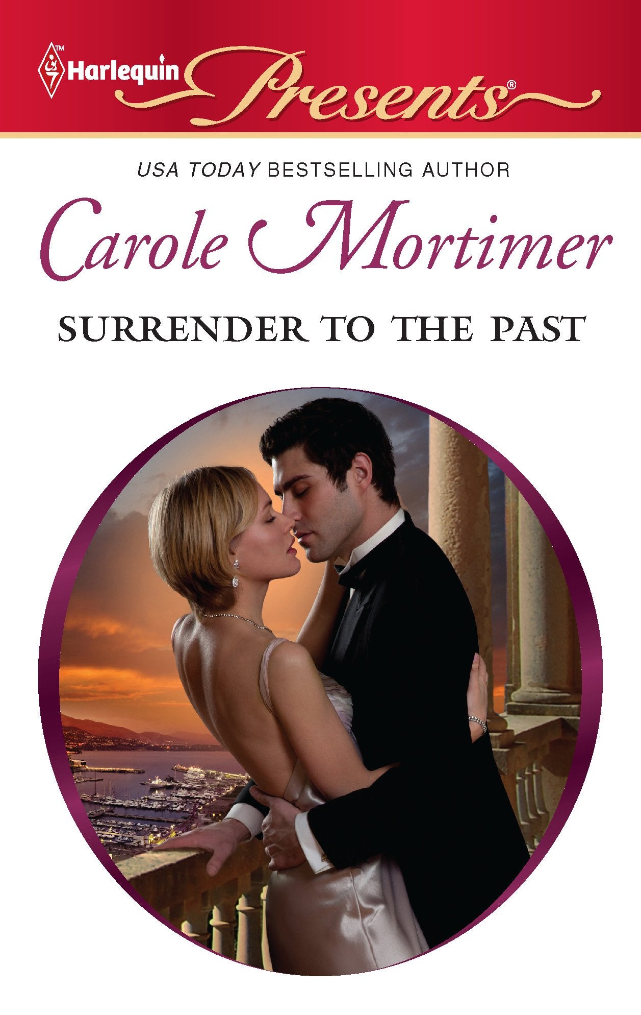 Surrender to the Past (Harlequin Presents, Band 3037) Contemporary literature