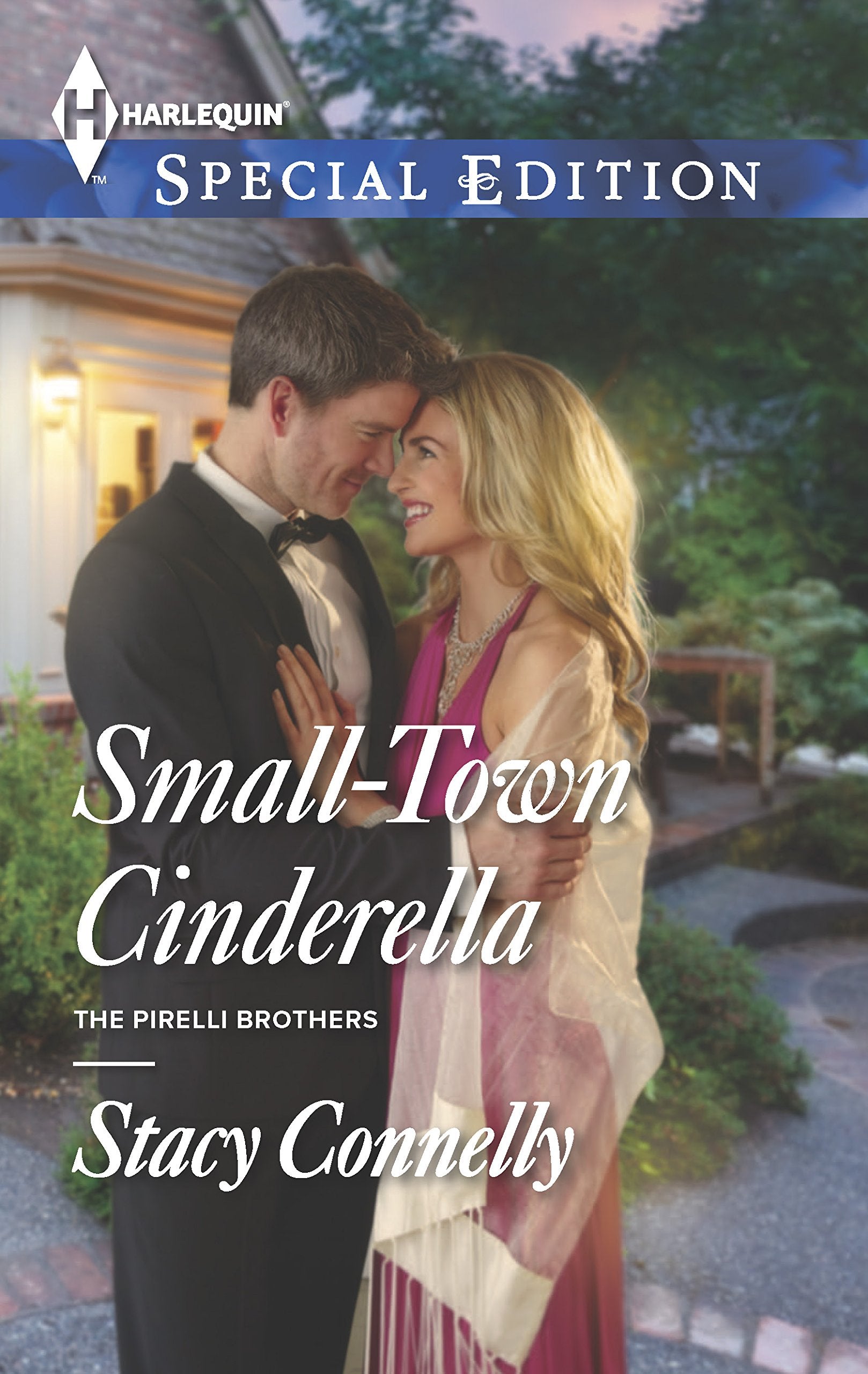 Small-Town Cinderella (The Pirelli Brothers, 3, Band 2350) Contemporary literature