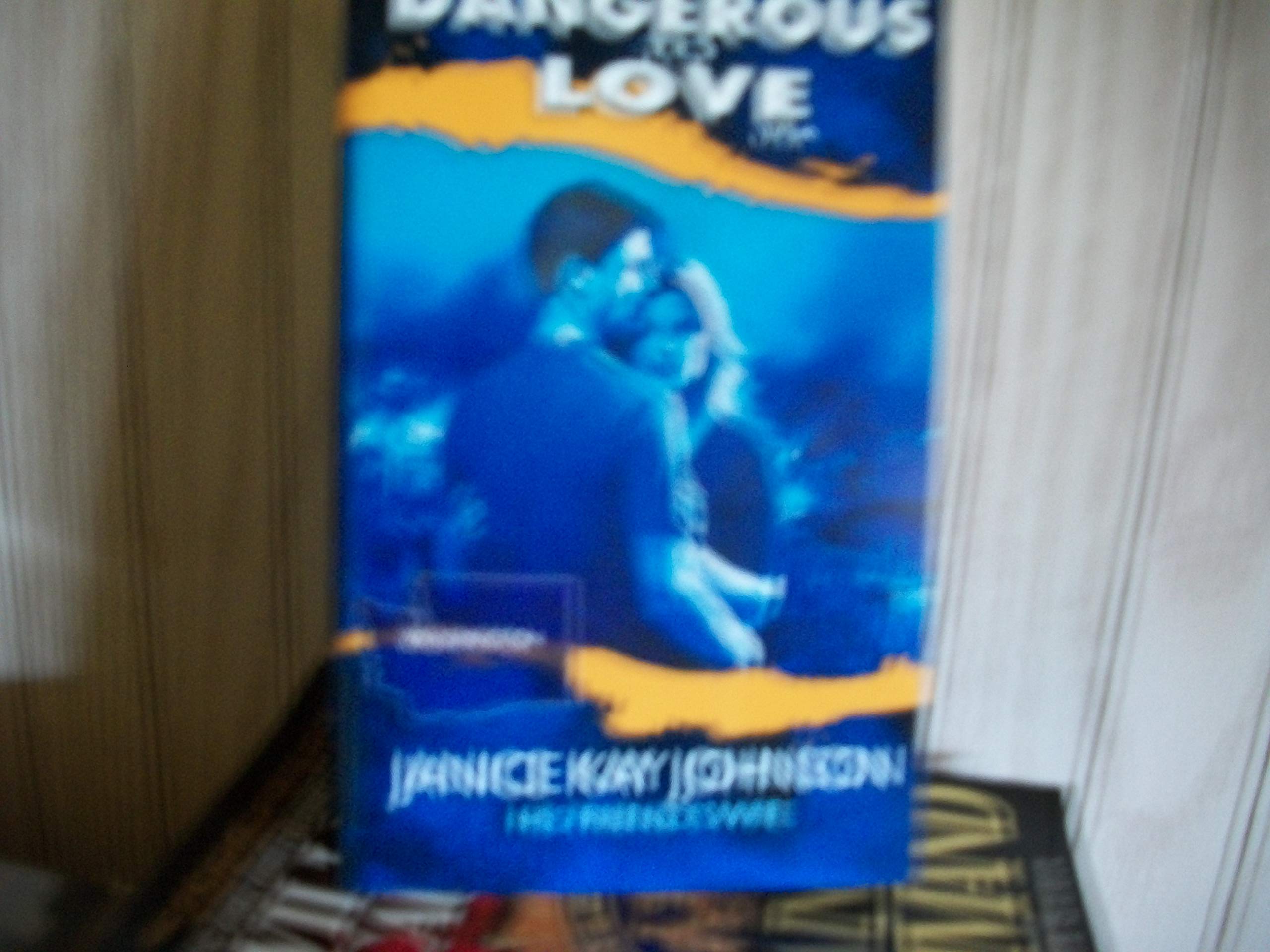 His Friend's Wife (Dangerous to Love USA: Washington #47) Books