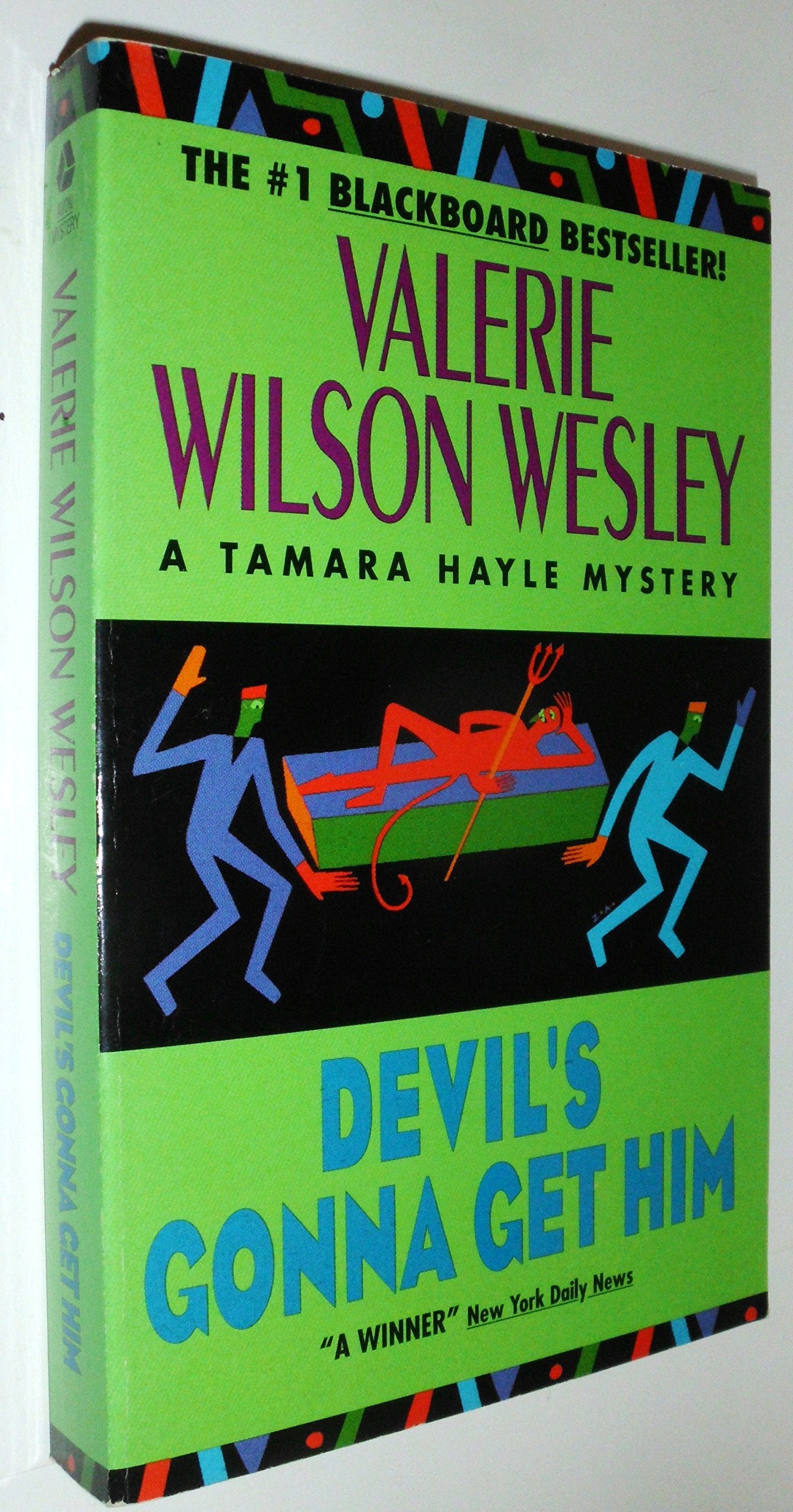 Devil's Gonna Get Him: A Tamara Hayle Mystery Contemporary literature