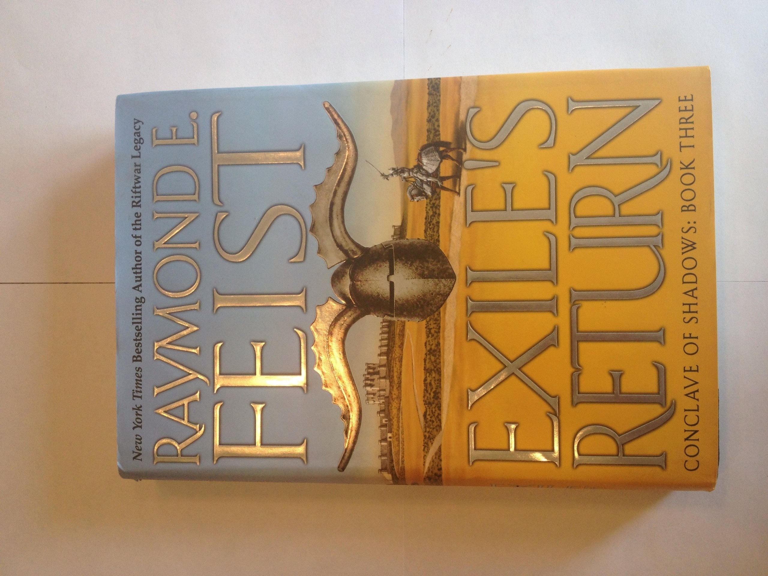 Exile's Return: Conclave of Shadows: Book Three (Conclave of Shadows, 3) Humour & Satire
