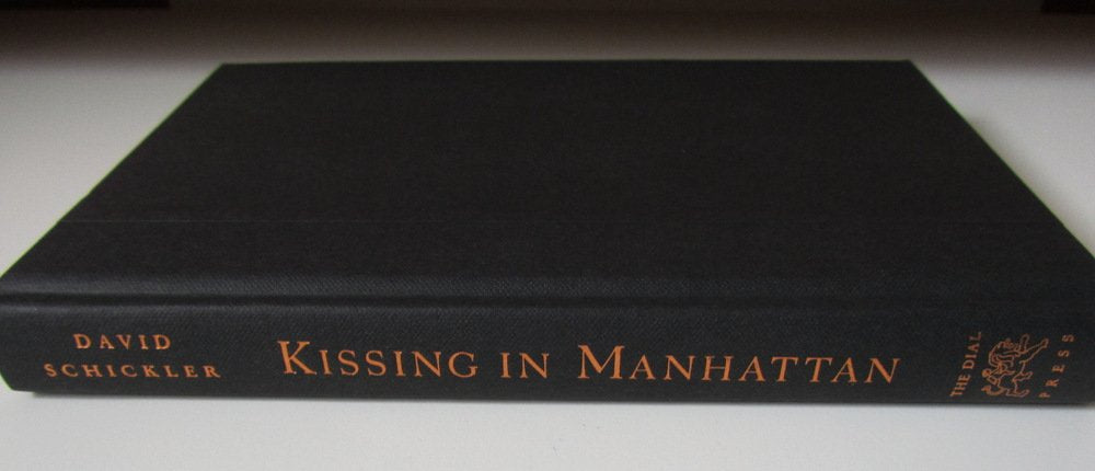 Product Image: Kissing in Manhattan