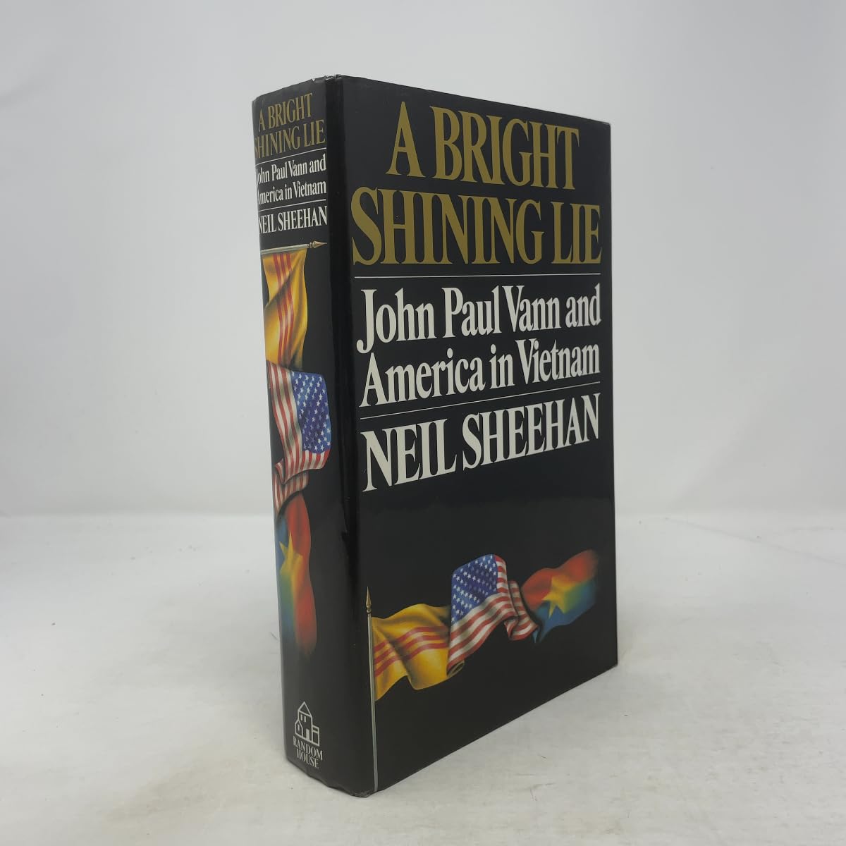 A Bright Shining Lie: John Paul Vann and America in Vietnam Memories