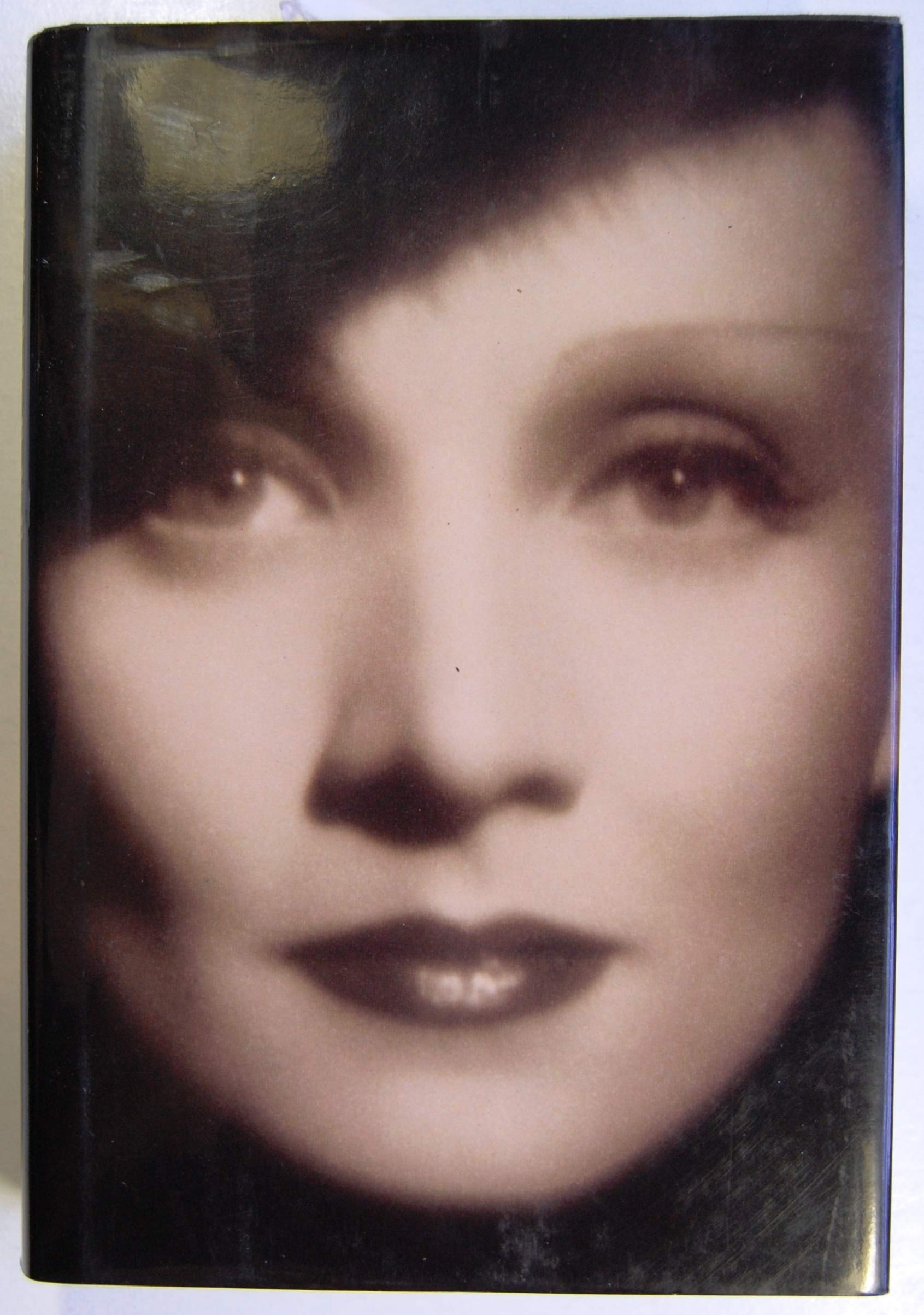 Marlene Dietrich Hobbies & Crafts