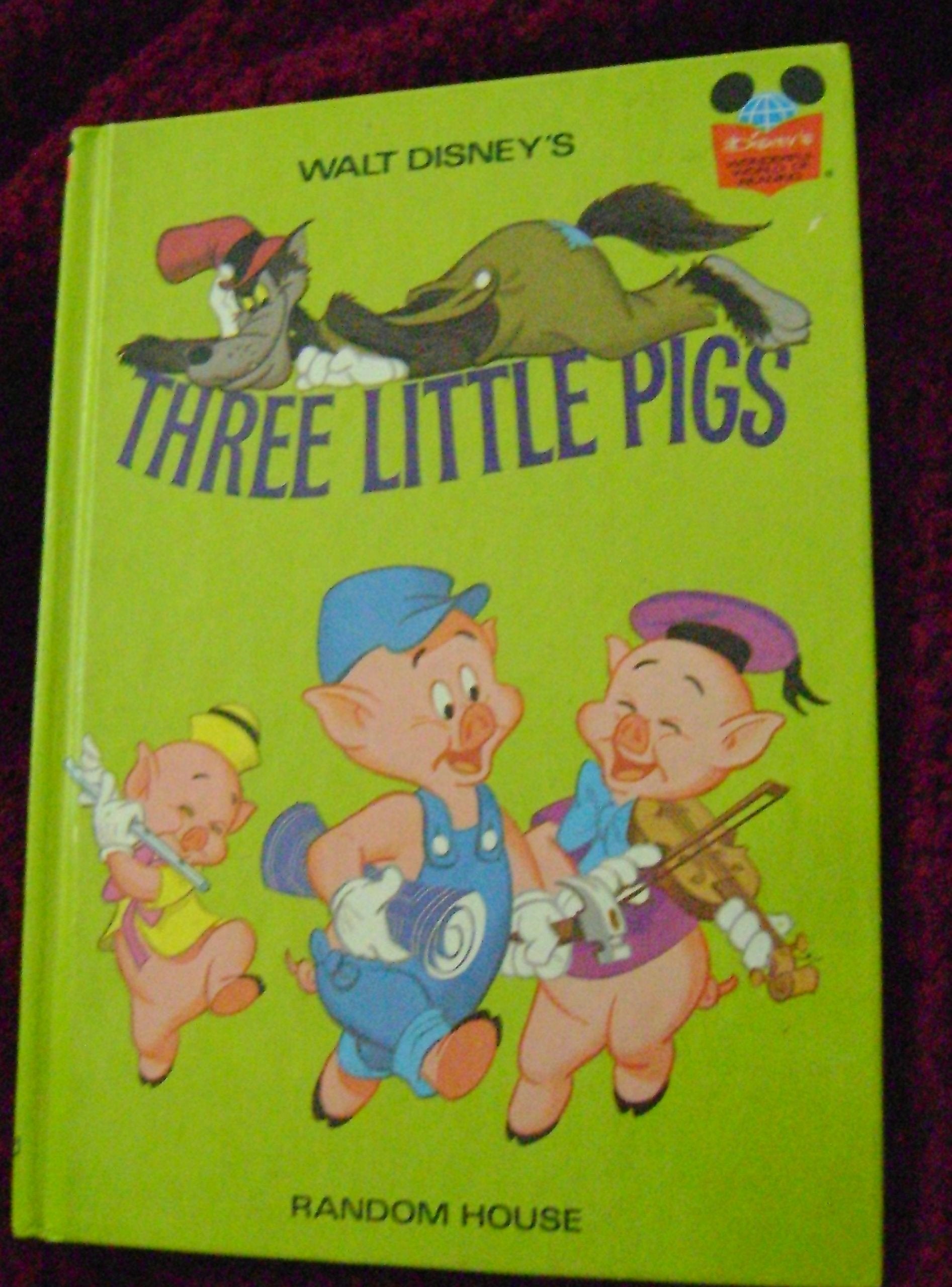 Walt Disney's Three Little Pigs (Disney's Wonderful World of Reading) Books