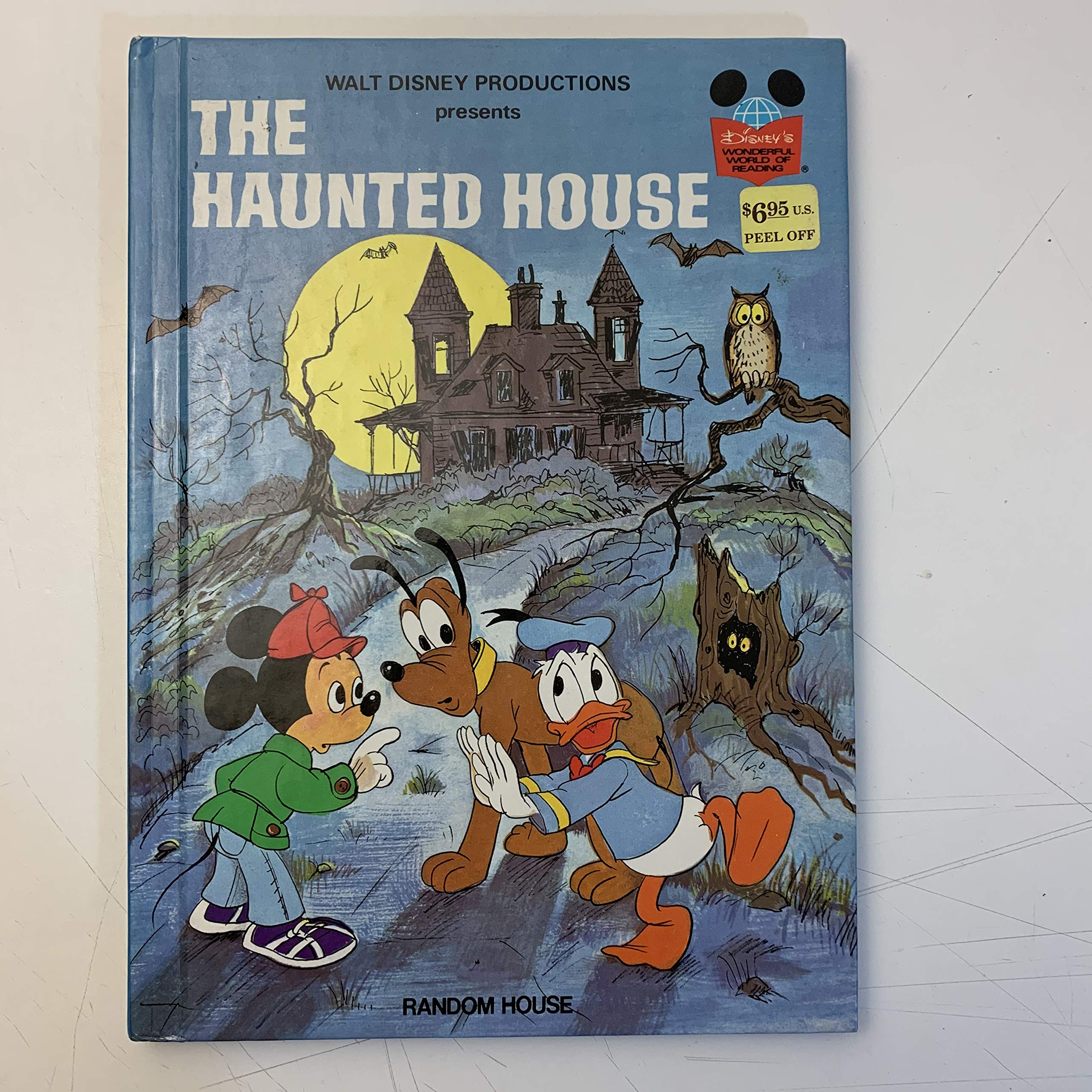 Walt Disney Productions Presents the Haunted House (Disney's Wonderful World of Reading) Books