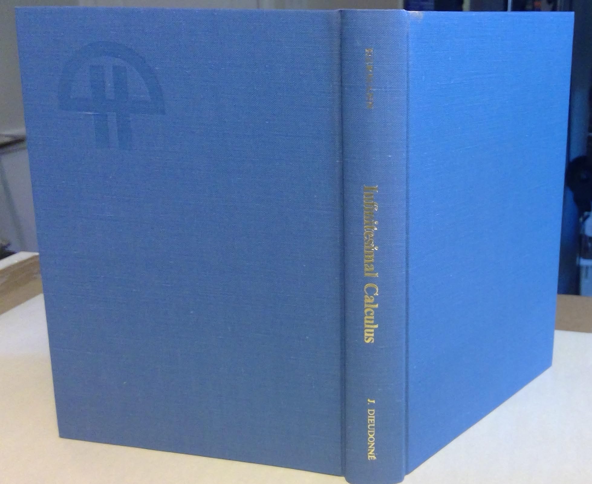 An introduction to the infinitesimal calculus, book