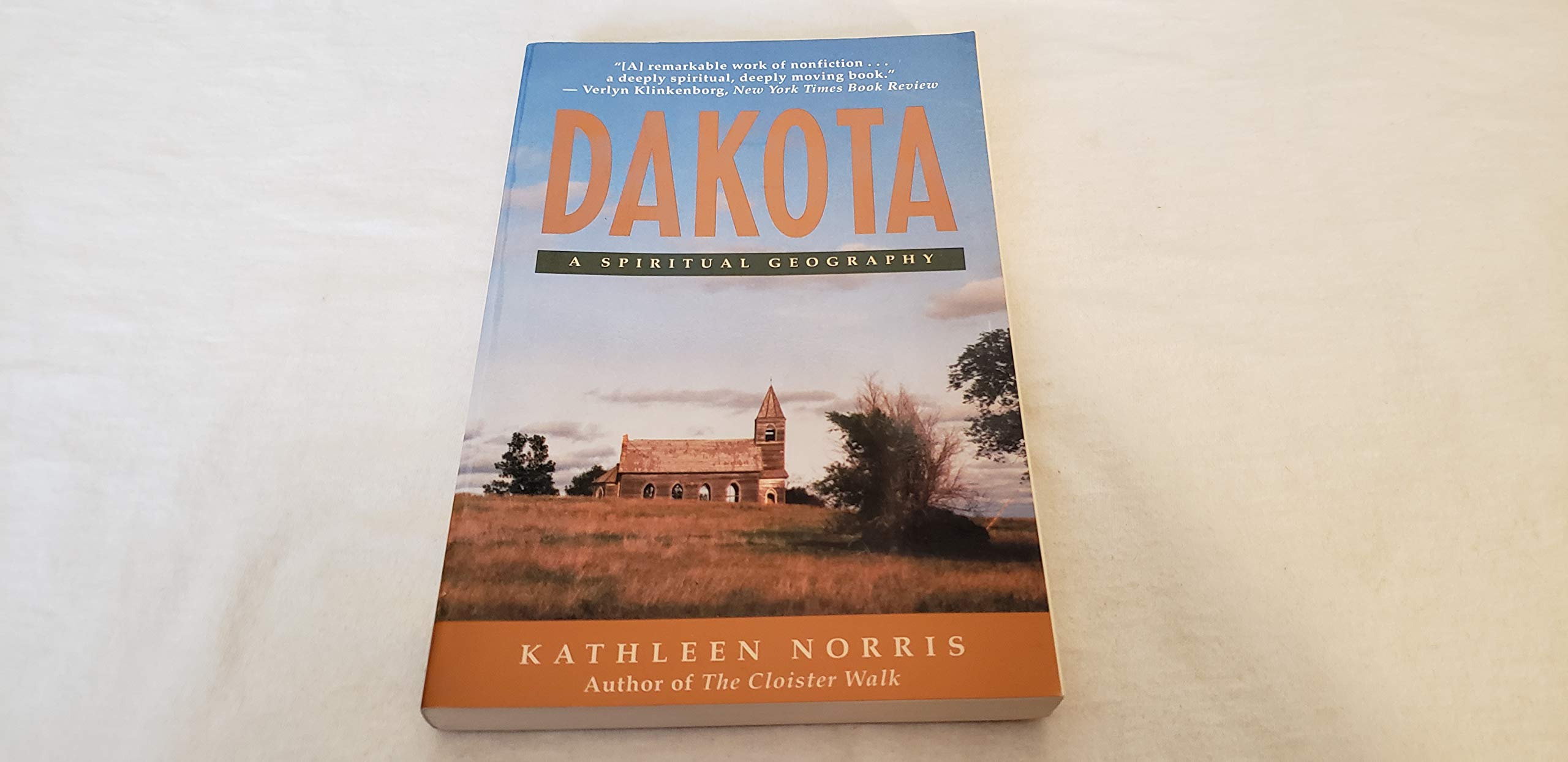 Dakota: A Spiritual Geography Leisure, Home & Garden