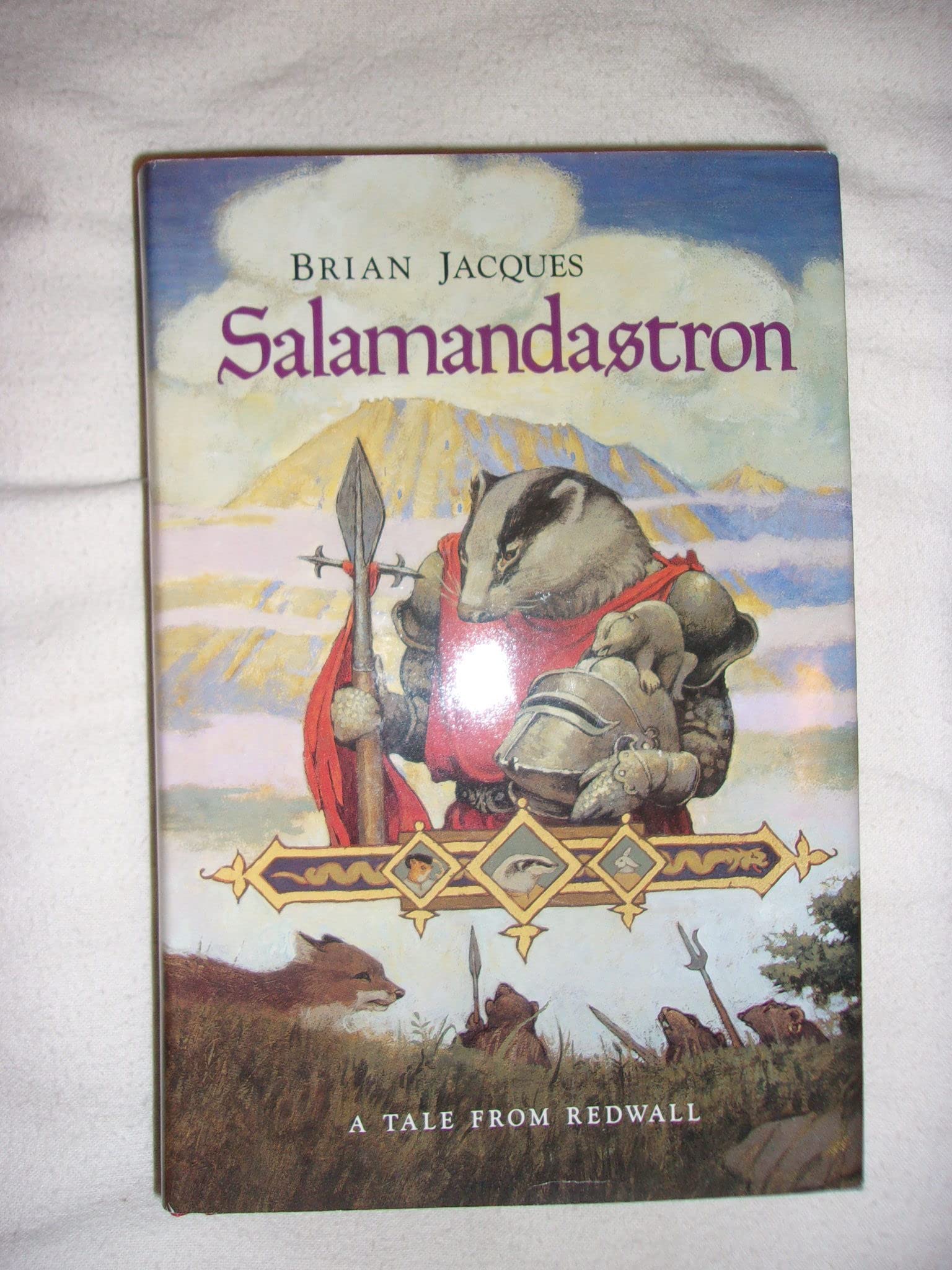 Product Image: Salamandastron (Redwall, Band 8)