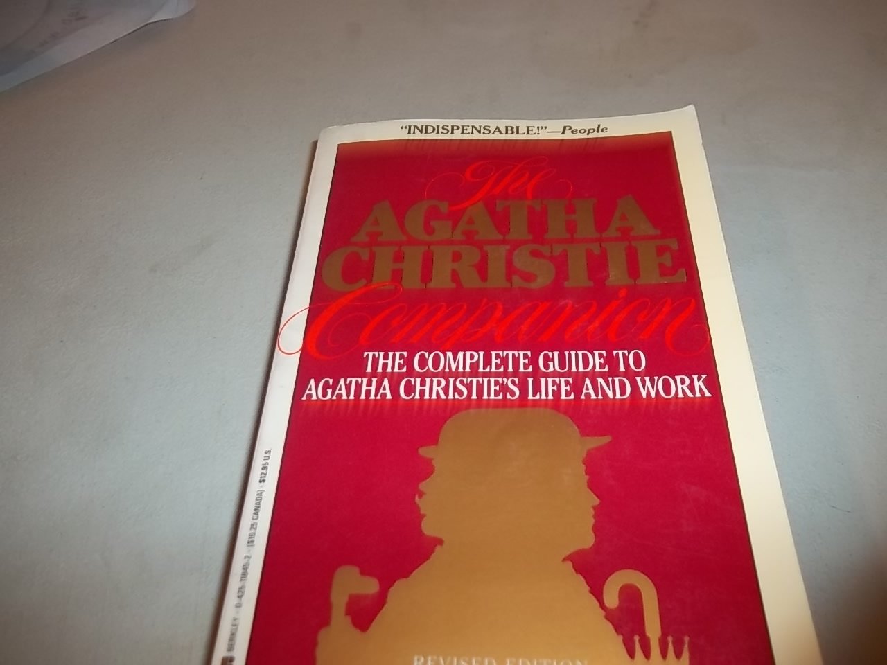 The Agatha Christie Companion: The Complete Guide to Agatha Christie's Life and Work Contemporary literature