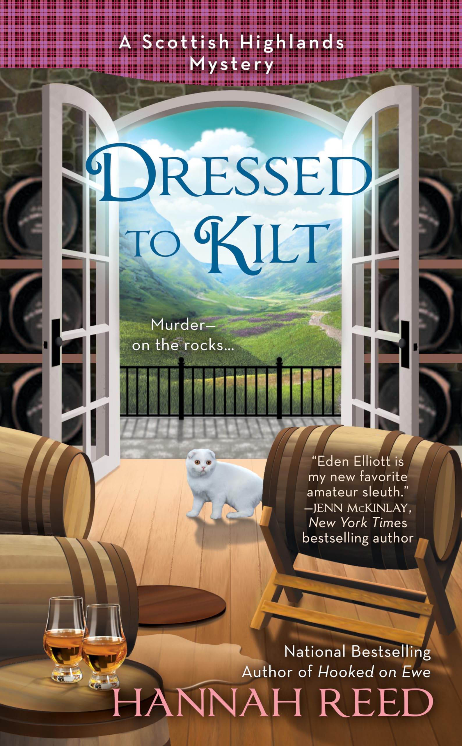 Dressed to Kilt: A Scottish Highlands Mystery Contemporary literature