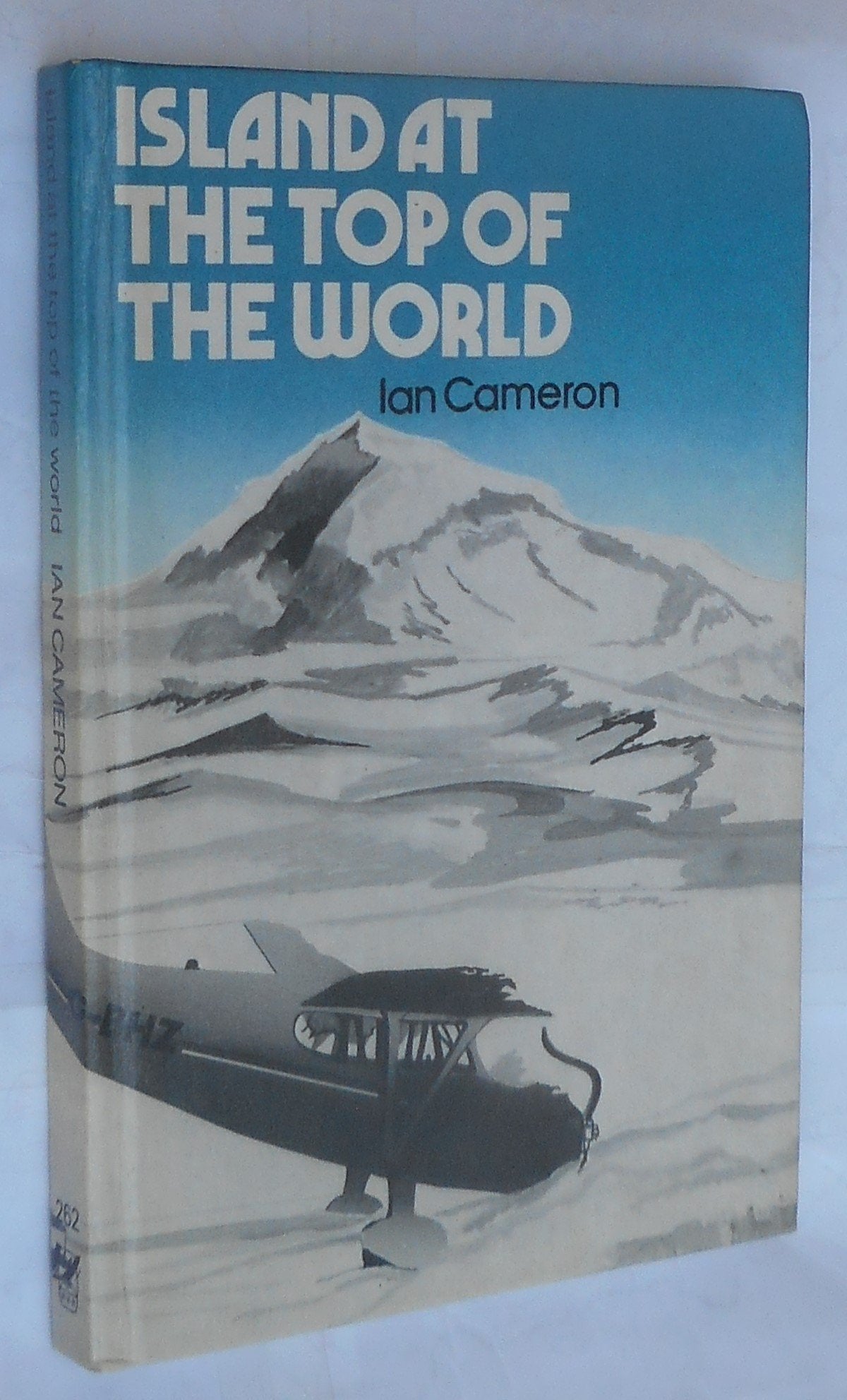 Island at the Top of the World (New Windmills) Books