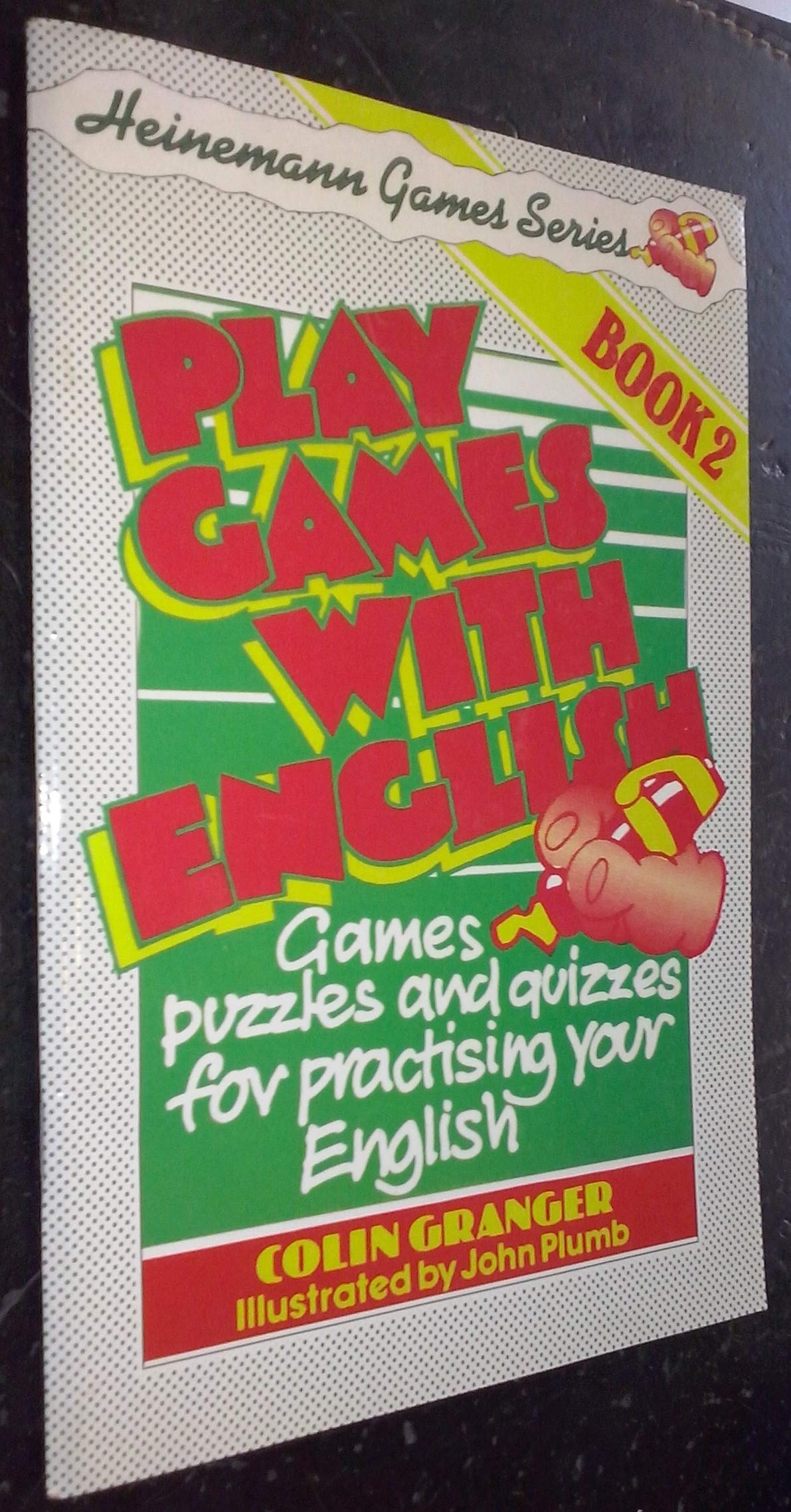 Play Games With English: Book Two Foreign Languages ​​& Dictionaries