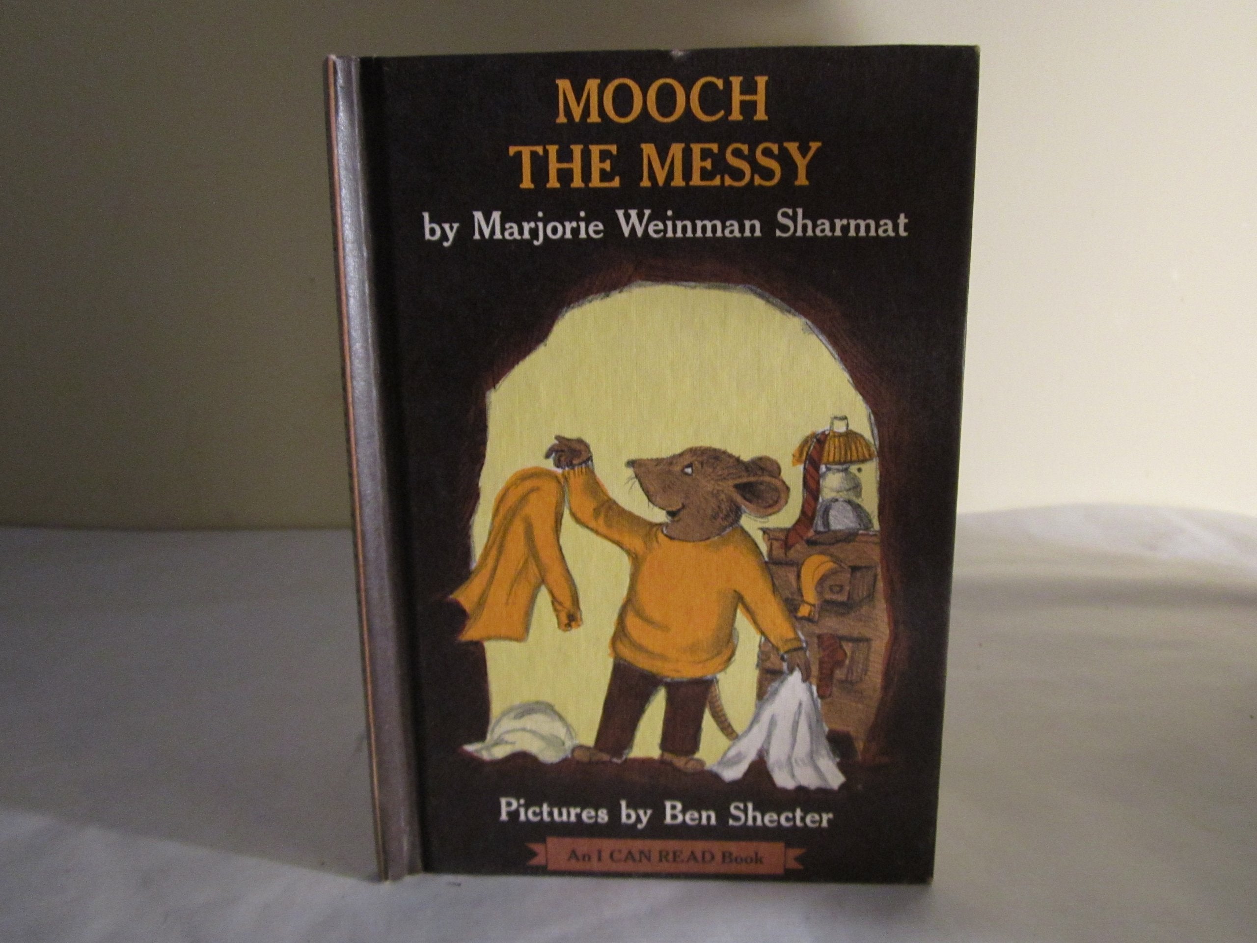 Mooch the Messy (I Can Read S.) Books