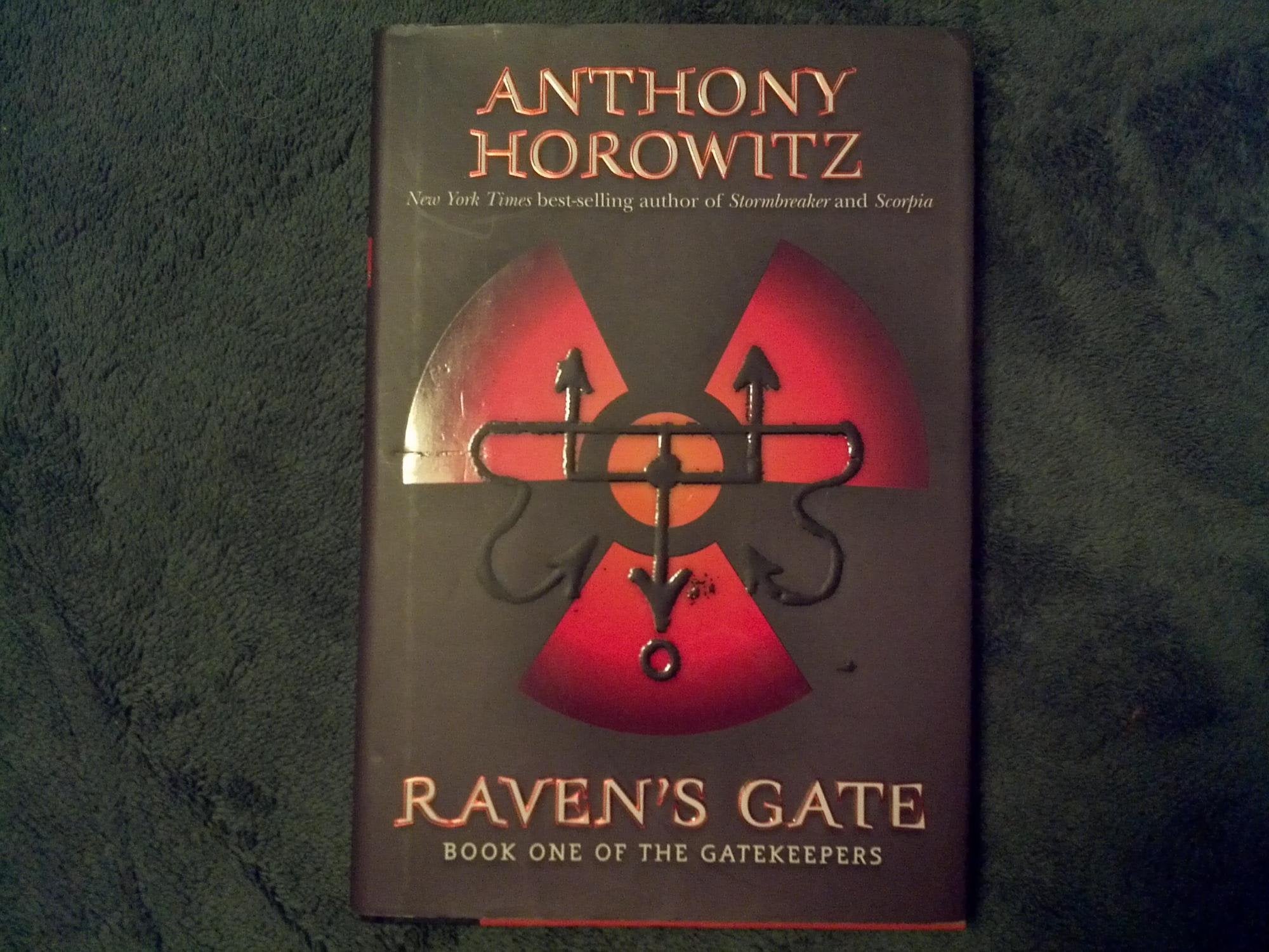 Raven's Gate (Gatekeepers) book