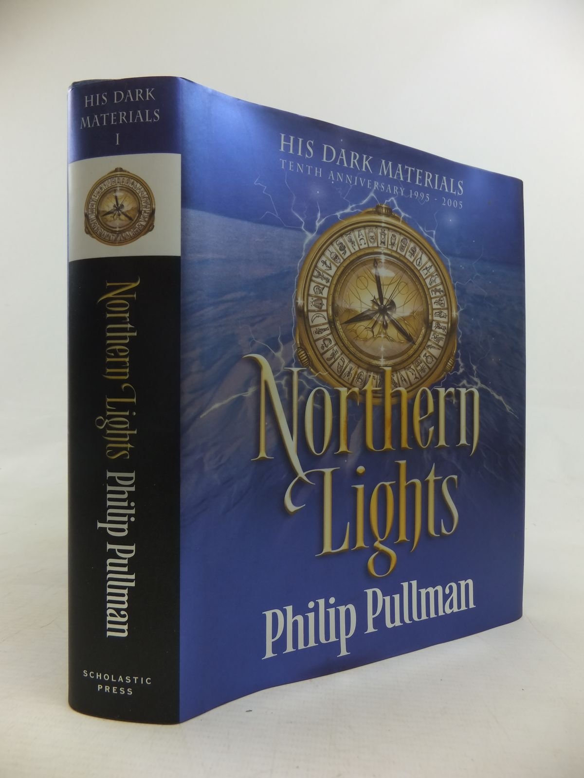 Northern Lights: Winner of the Carnegie Medal & The Guardian Award 1995 (His Dark Materials, Band 1) Fantasy & Sci-Fi