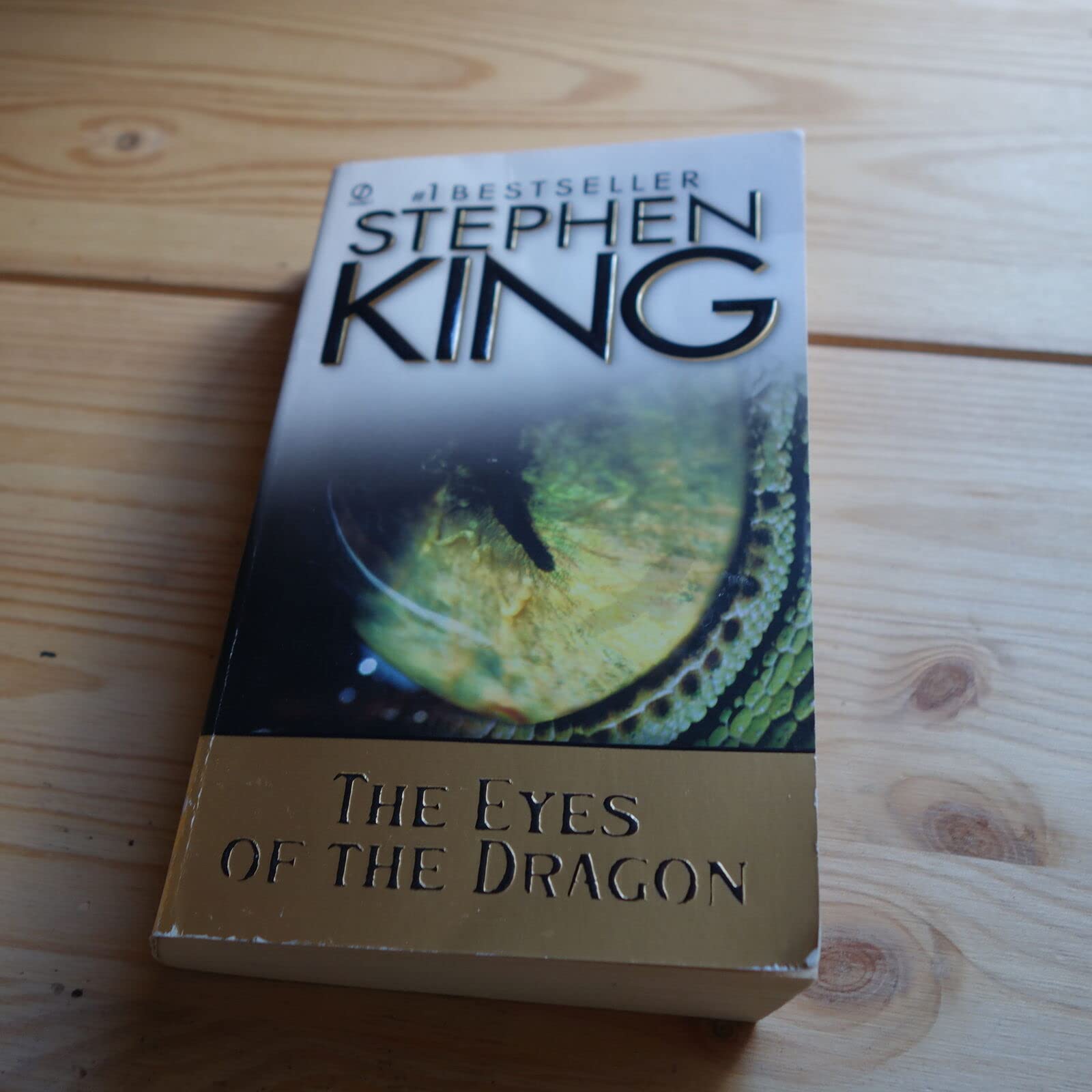 The Eyes of the Dragon Fantasy & Sci-Fi