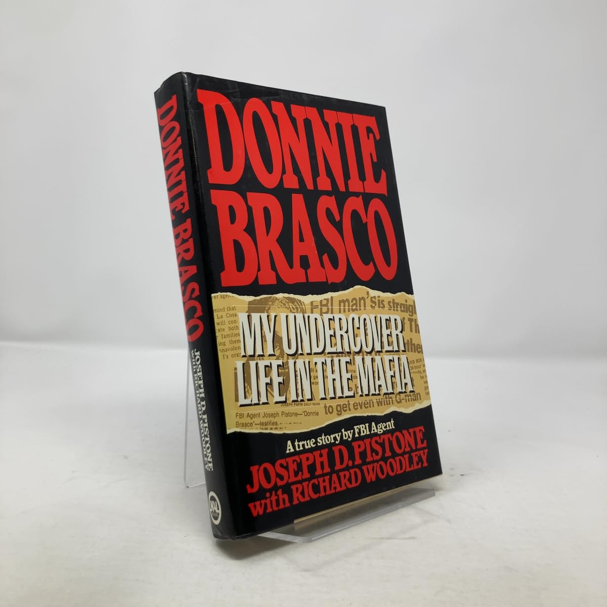 Donnie Brasco: My Undercover Life in the Mafia Social Sciences